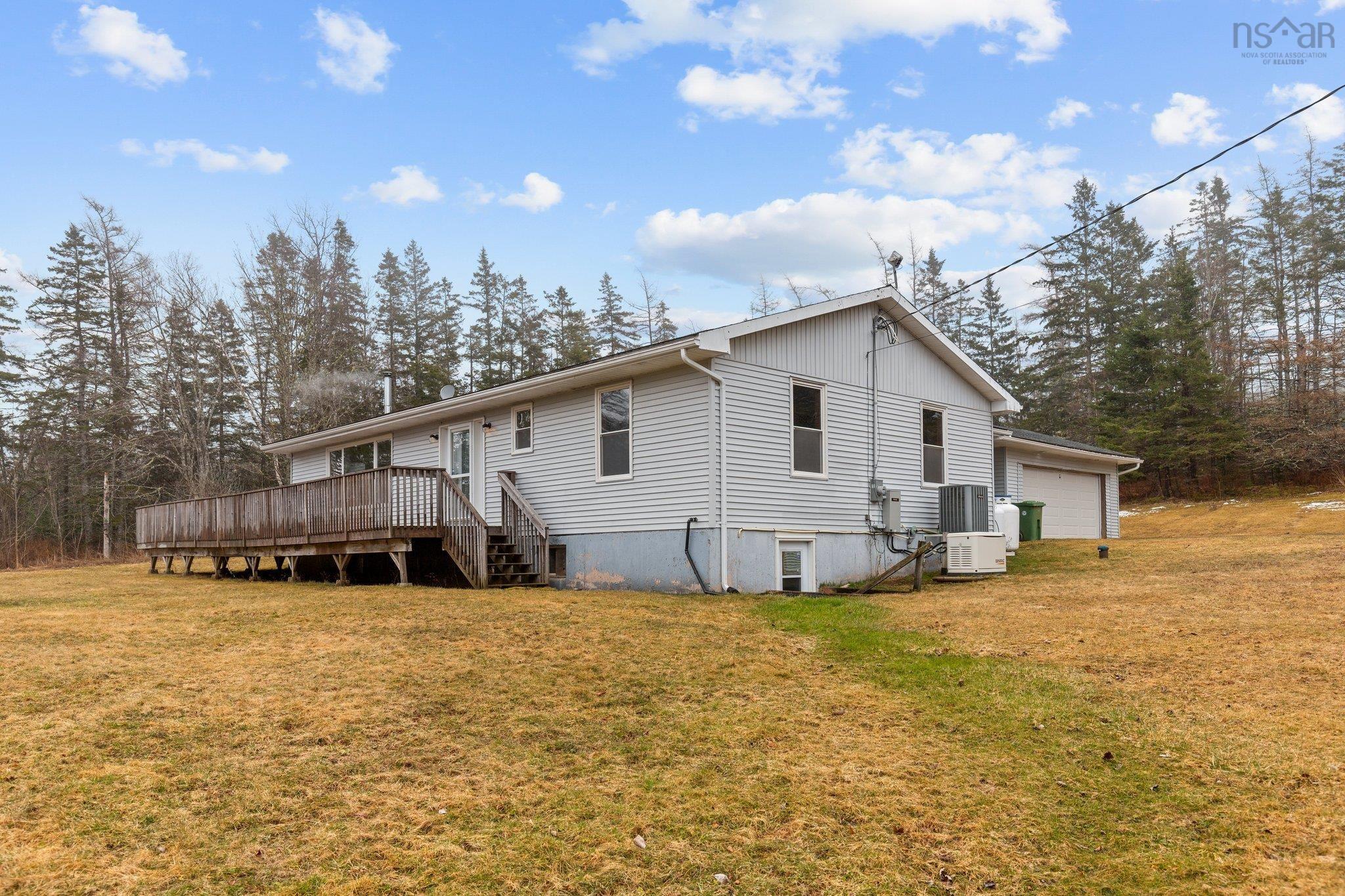 $449,000.00: 361 J Ramsey Road, Wittenburg