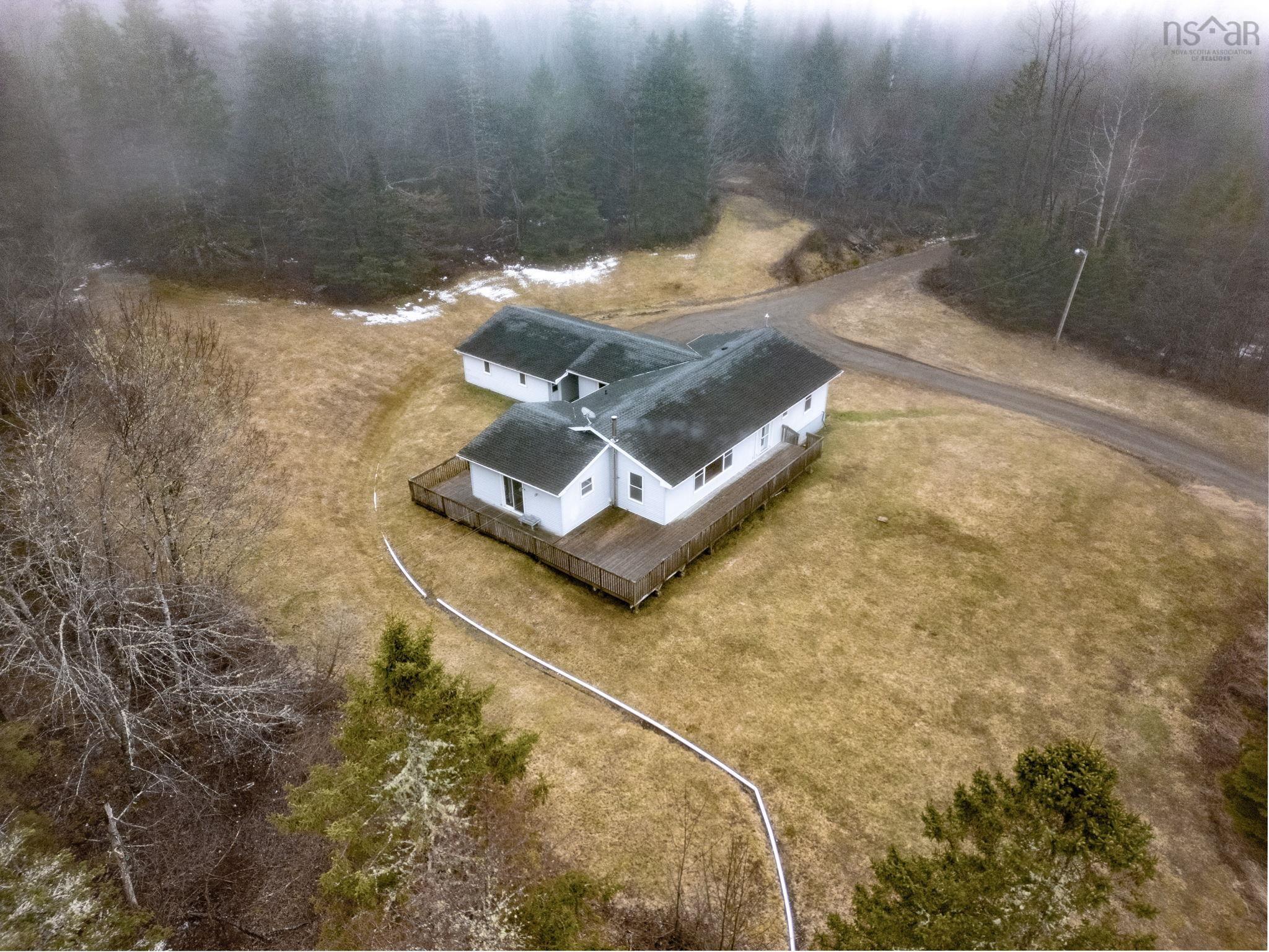 $449,000.00: 361 J Ramsey Road, Wittenburg