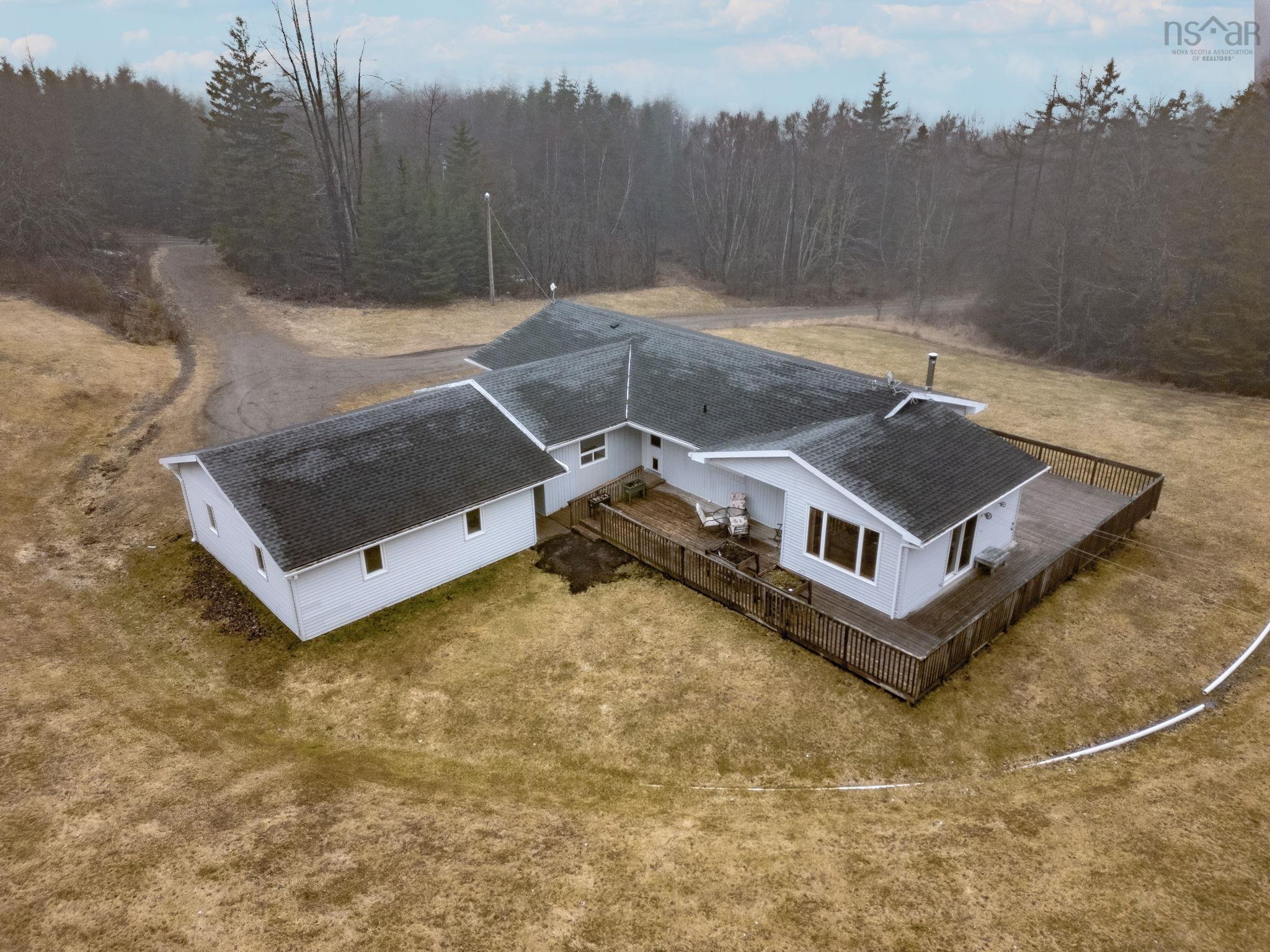 $449,000.00: 361 J Ramsey Road, Wittenburg