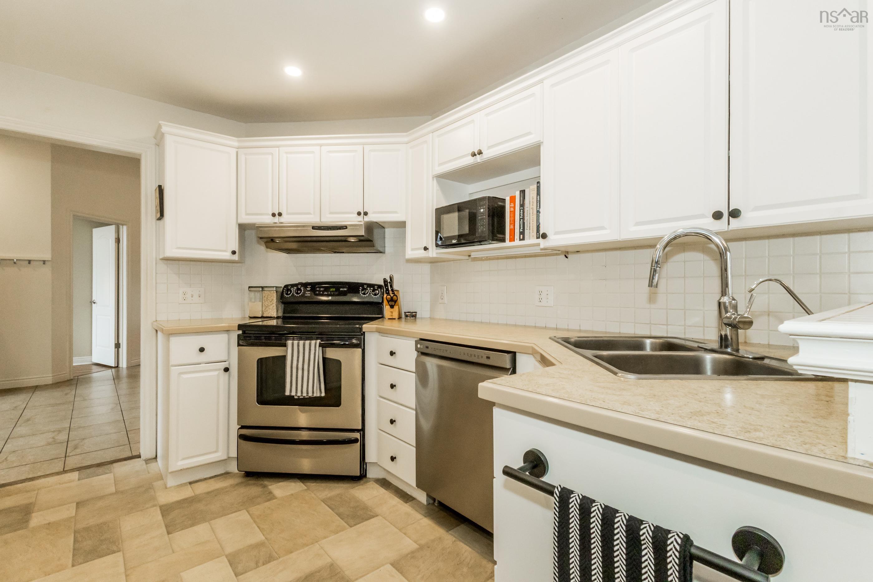 $595,000.00: 106 Terra Nova Drive, Kentville