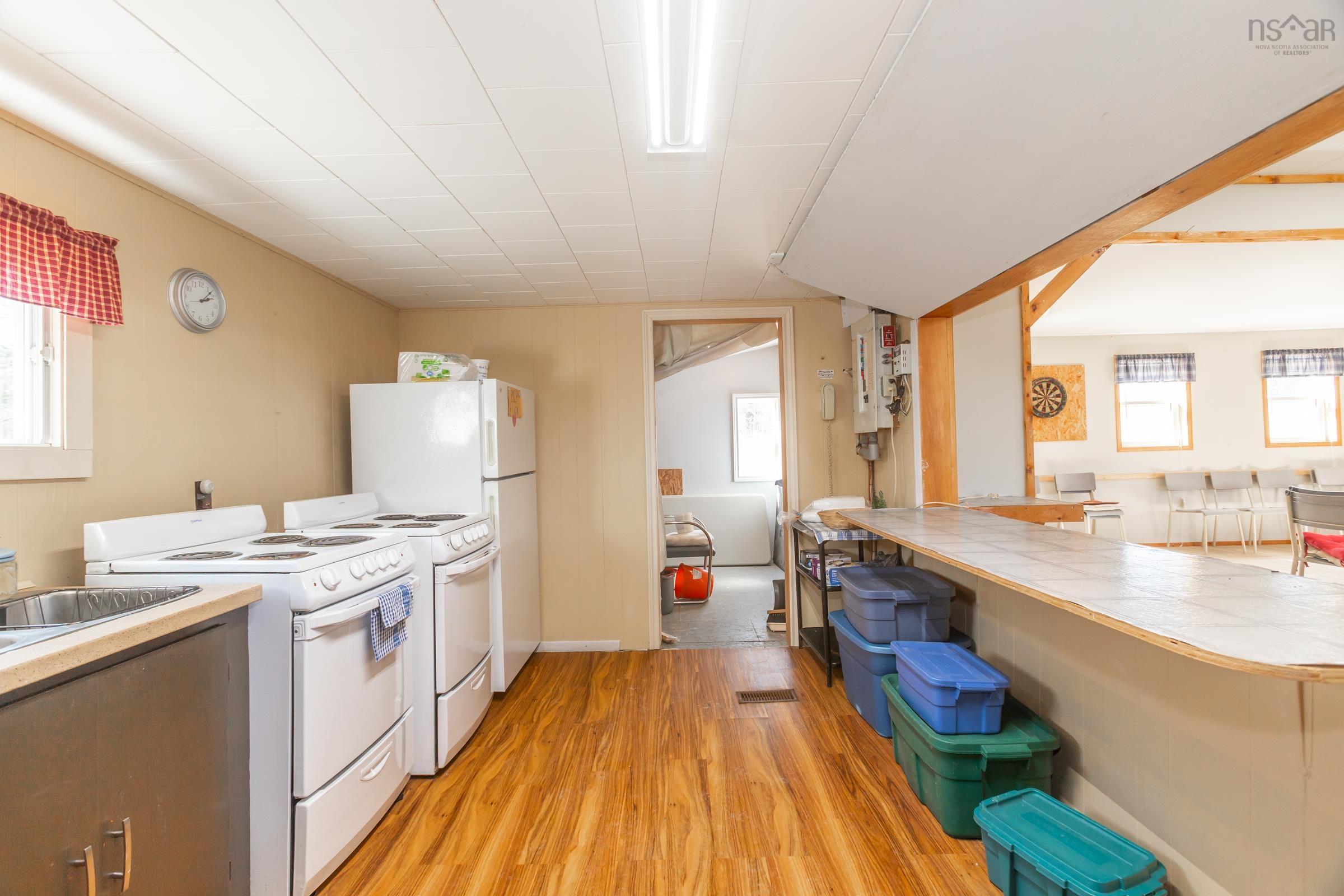 $80,000.00: 2792 Shore Road W, Litchfield