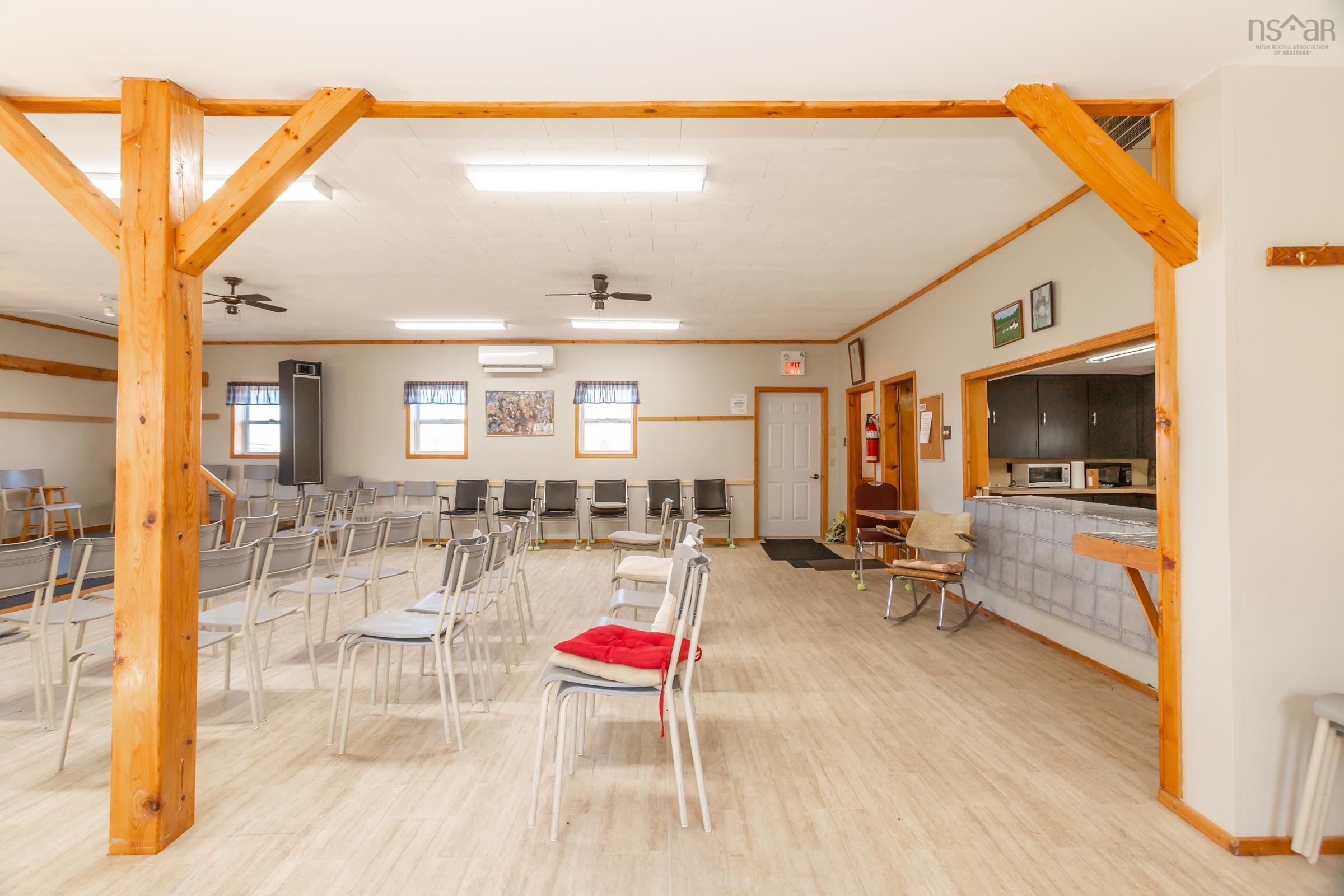 $80,000.00: 2792 Shore Road W, Litchfield