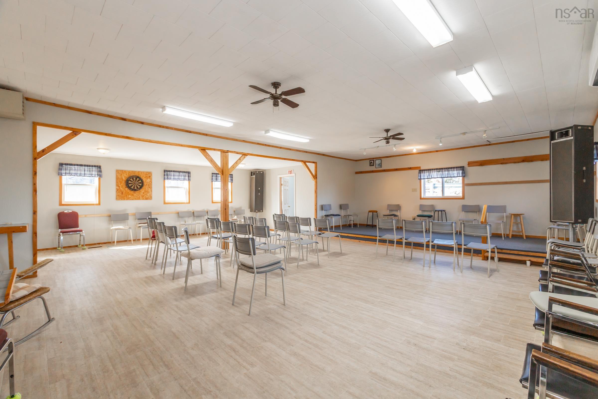 $80,000.00: 2792 Shore Road W, Litchfield