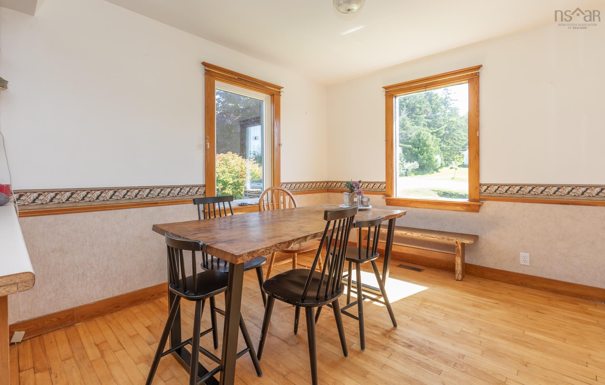 $284,800.00: 1059 Riverside Road, New Edinburgh