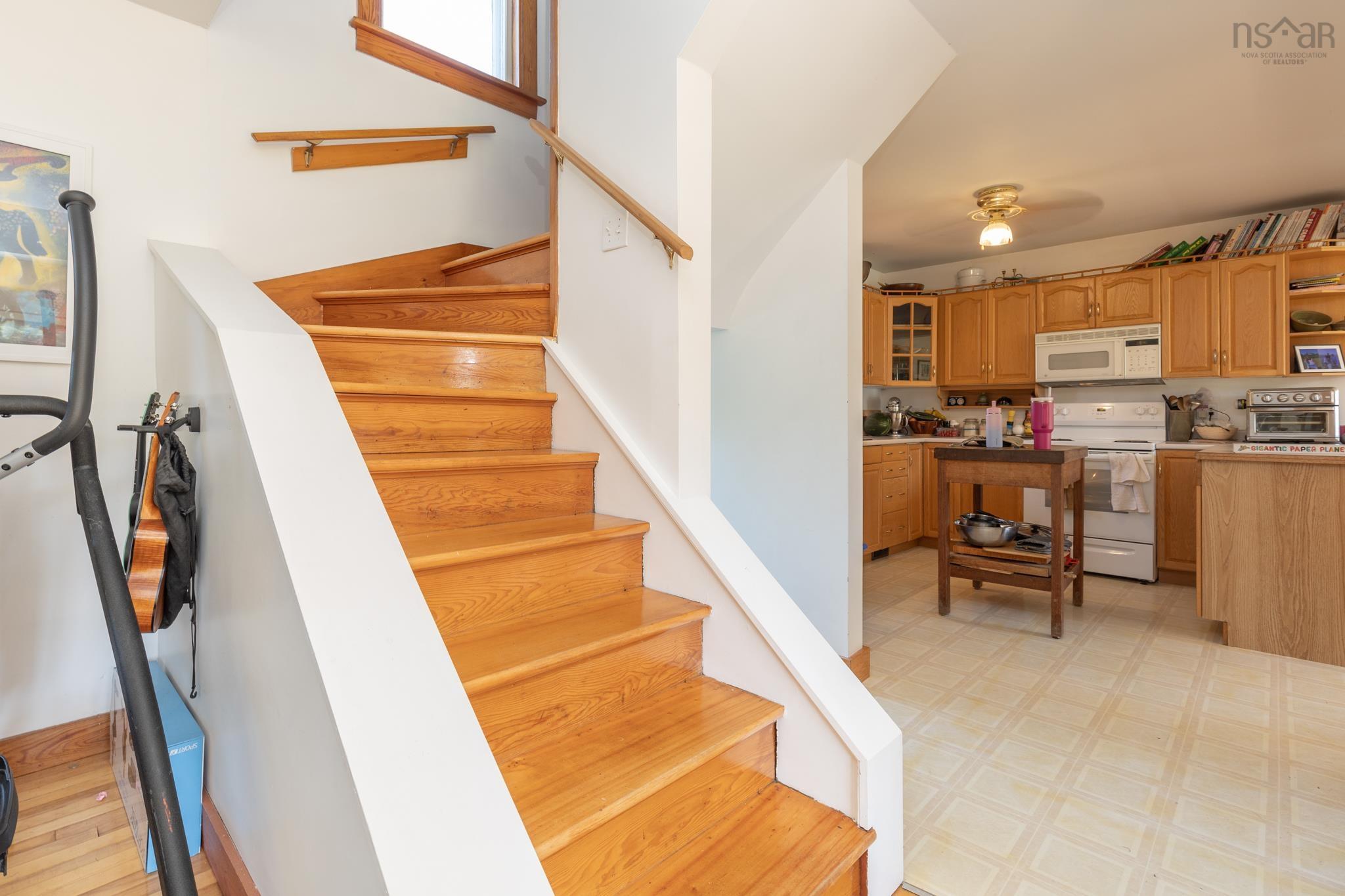 $284,800.00: 1059 Riverside Road, New Edinburgh
