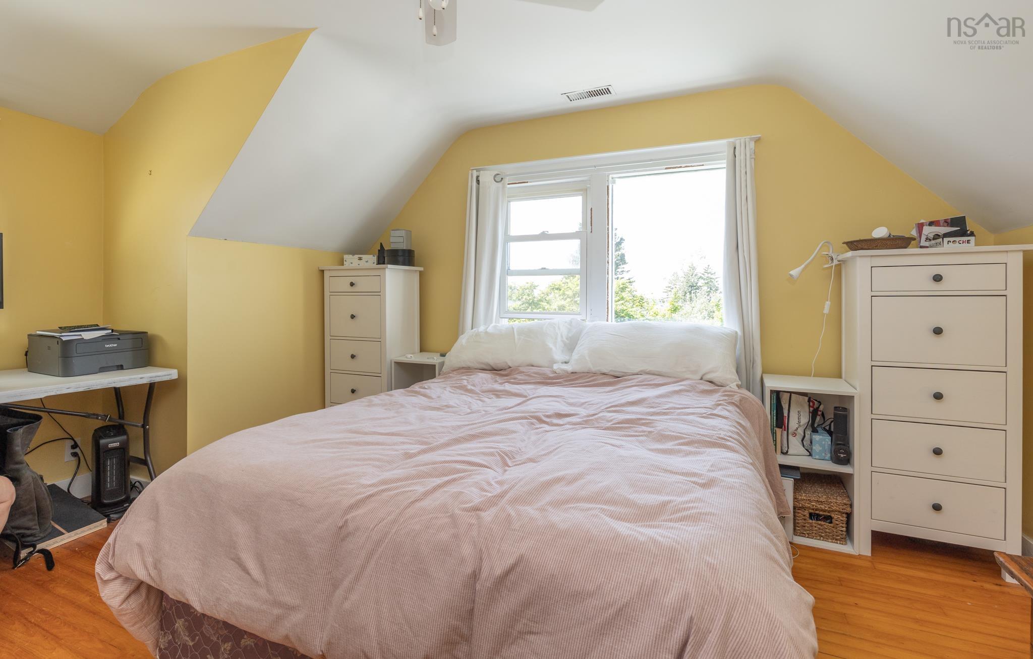 $284,800.00: 1059 Riverside Road, New Edinburgh