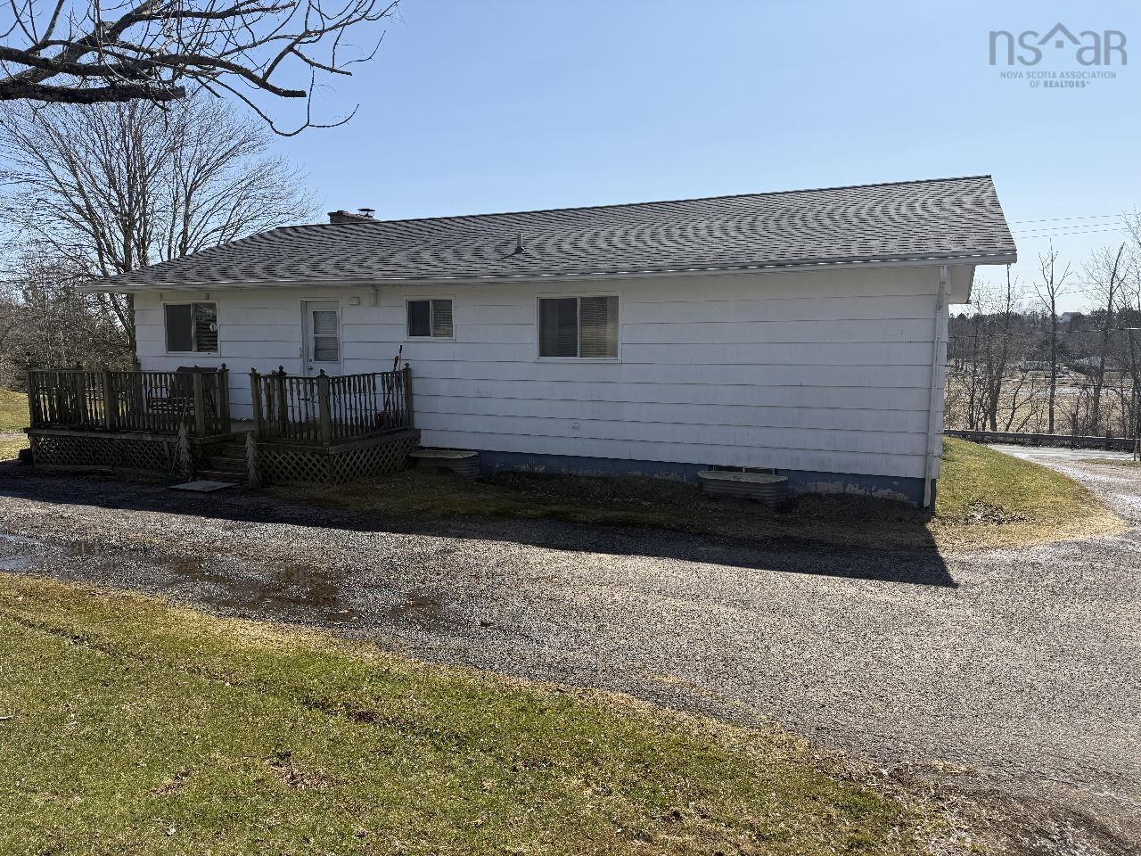 $329,900.00: 1990 224 Highway, Shubenacadie East