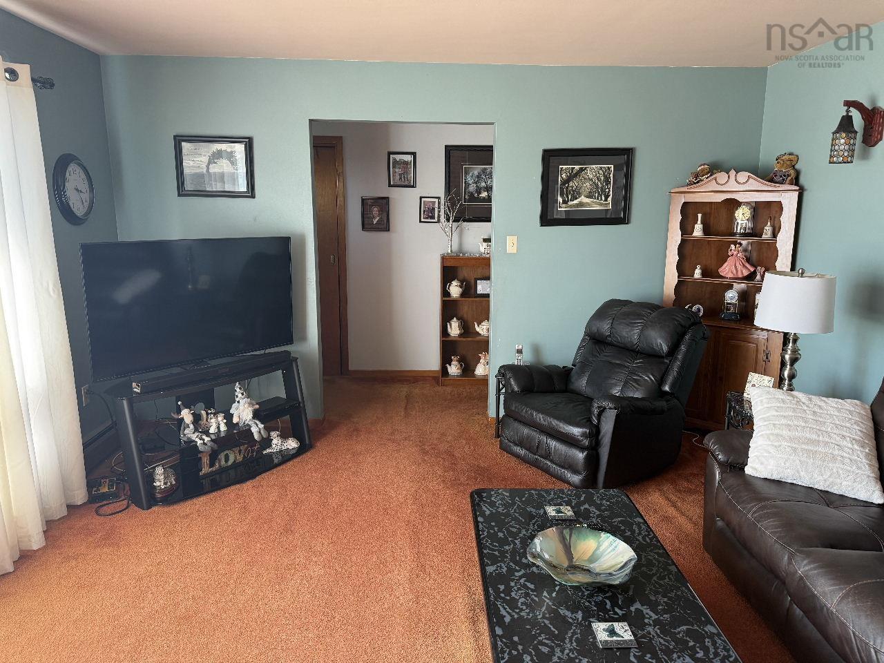 $329,900.00: 1990 224 Highway, Shubenacadie East