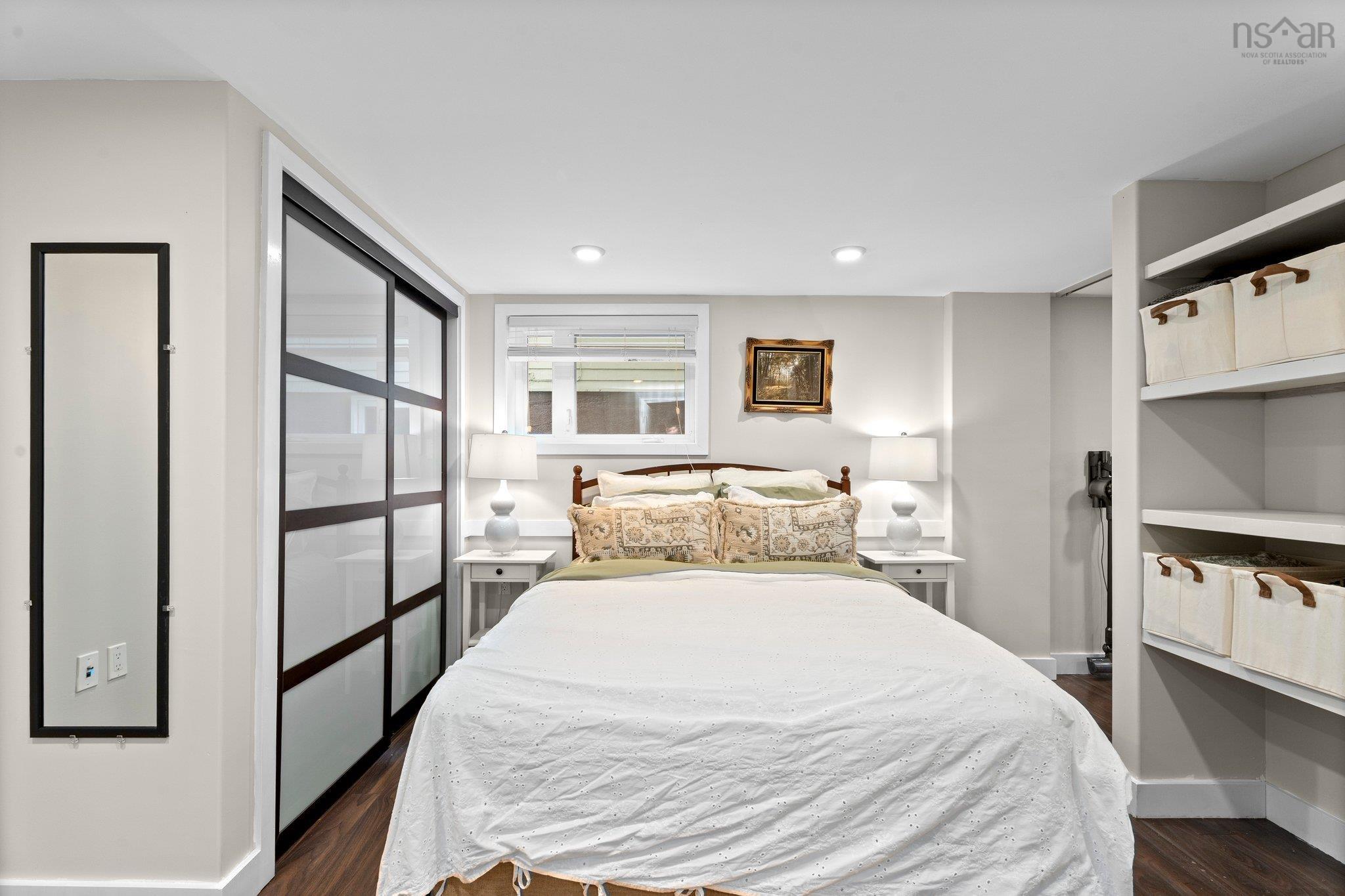 $899,000.00: 2516 Poplar Street, Halifax