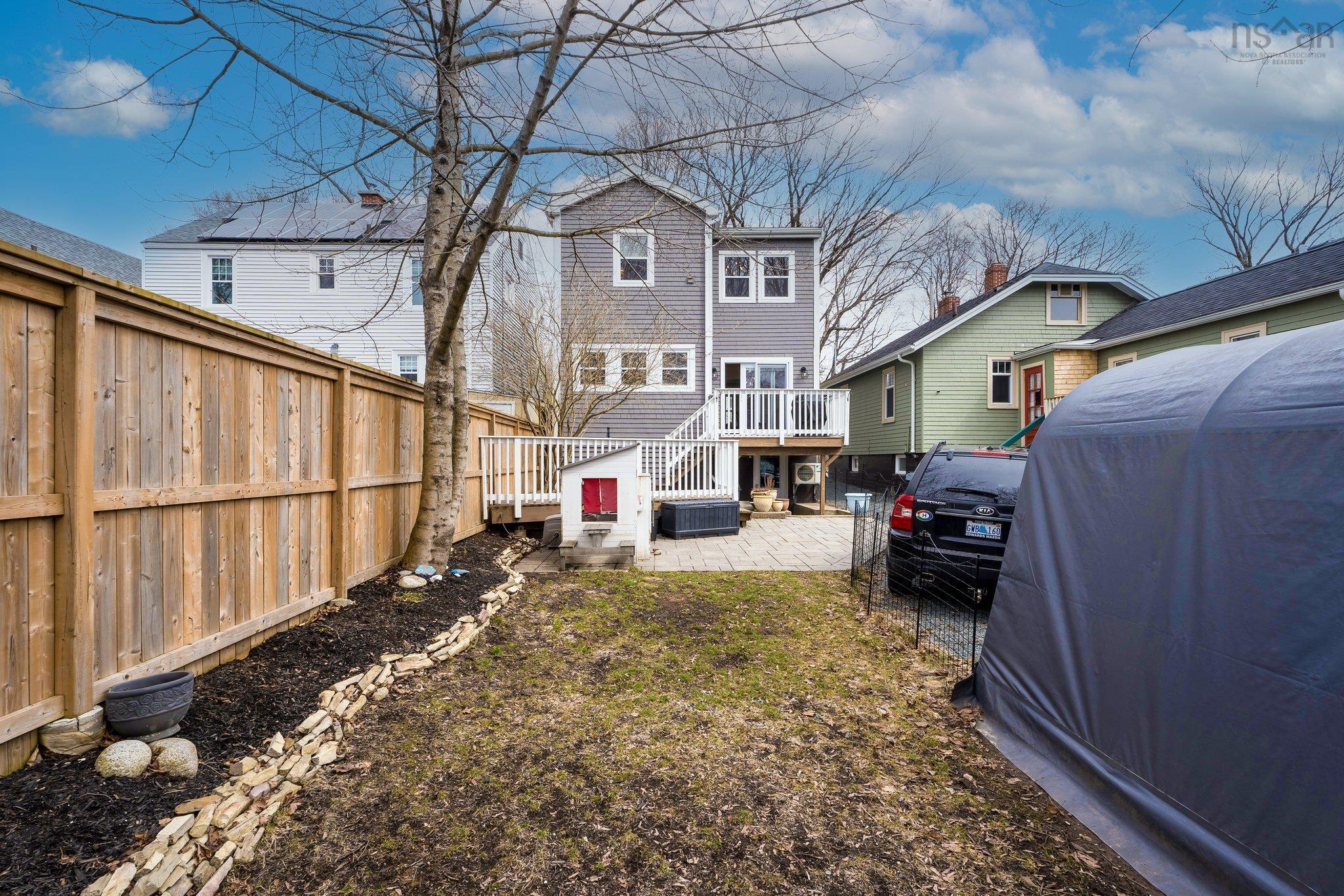 $899,000.00: 2516 Poplar Street, Halifax