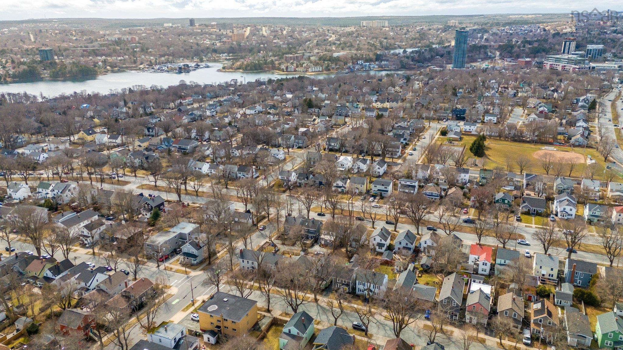 $899,000.00: 2516 Poplar Street, Halifax