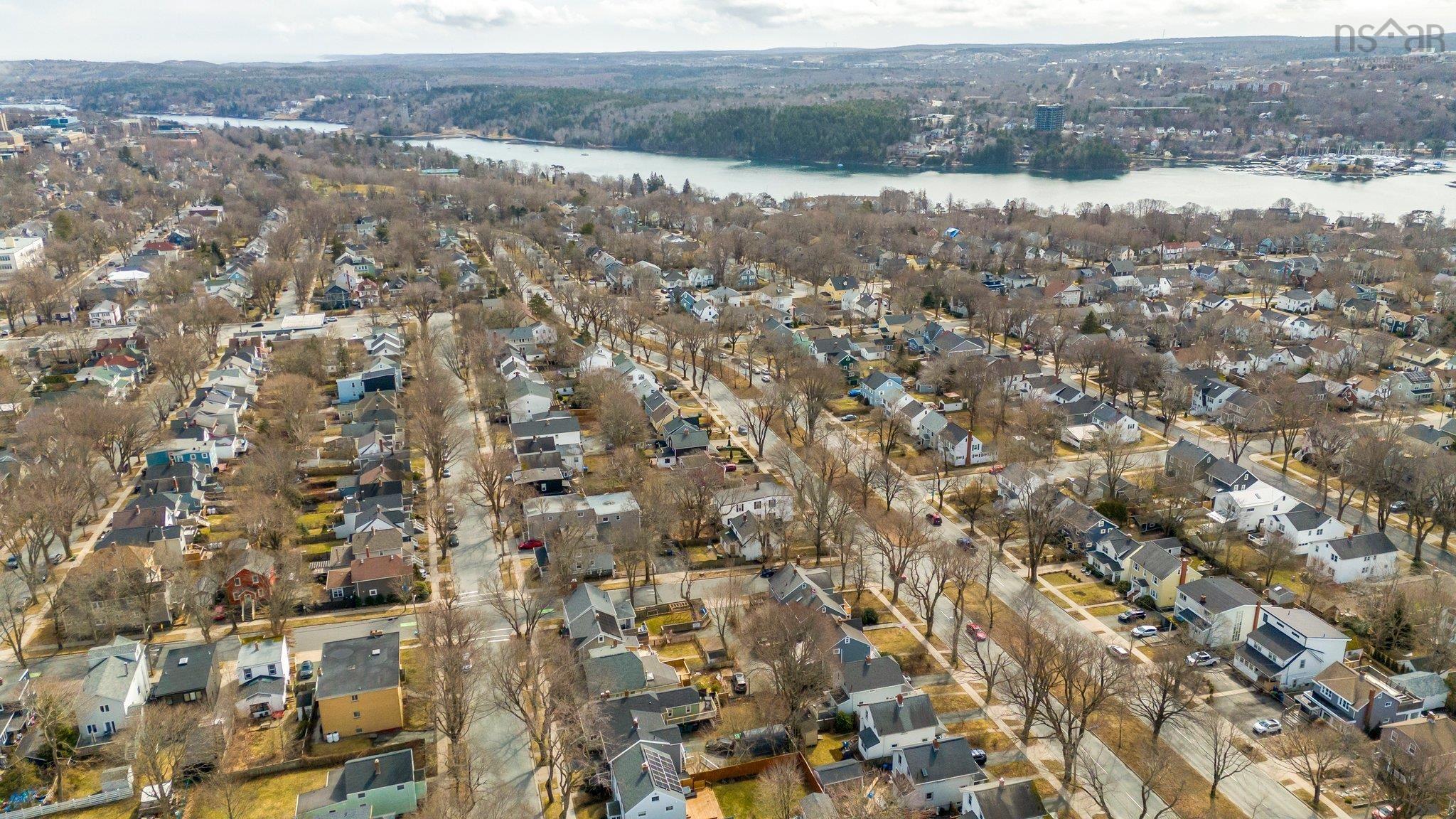 $899,000.00: 2516 Poplar Street, Halifax