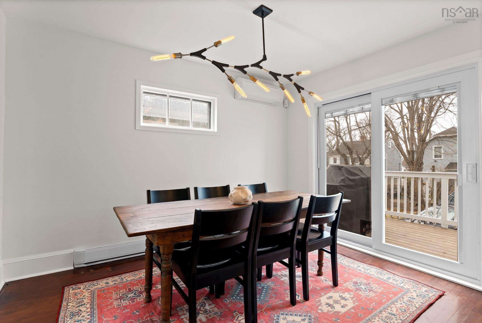 $899,000.00: 2516 Poplar Street, Halifax