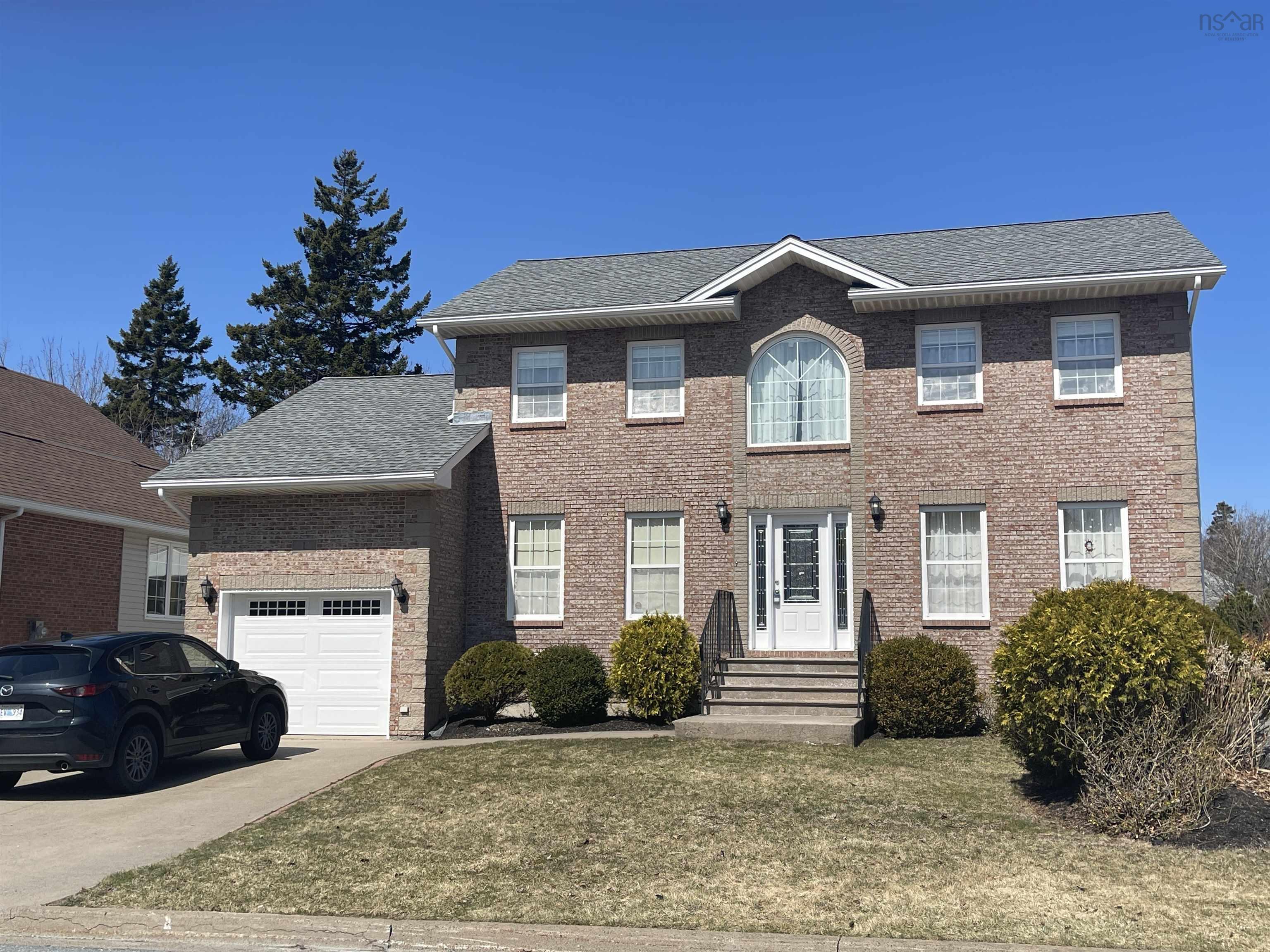 $799,000.00: 1 Lancaster Drive, Halifax