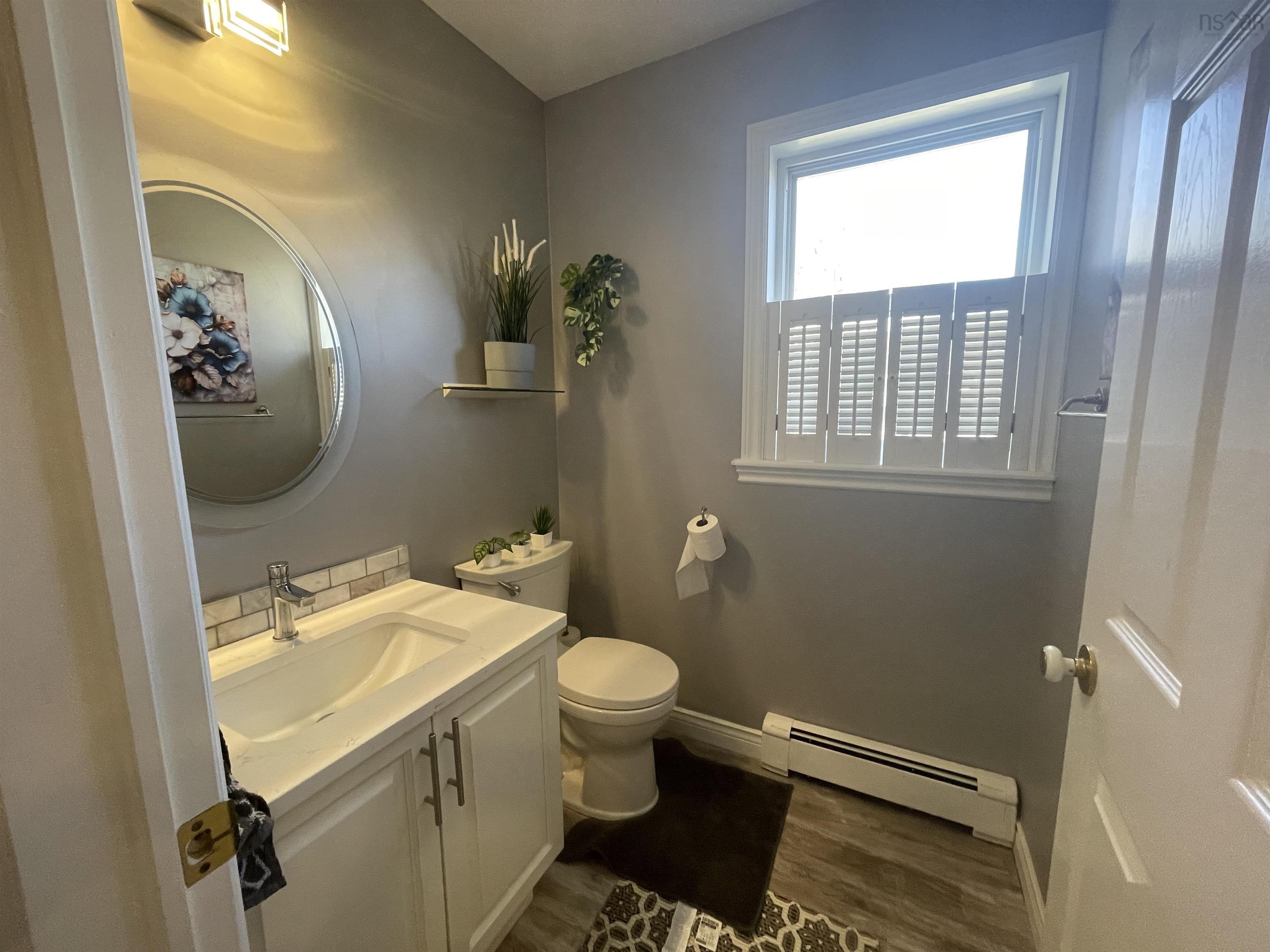 $799,000.00: 1 Lancaster Drive, Halifax