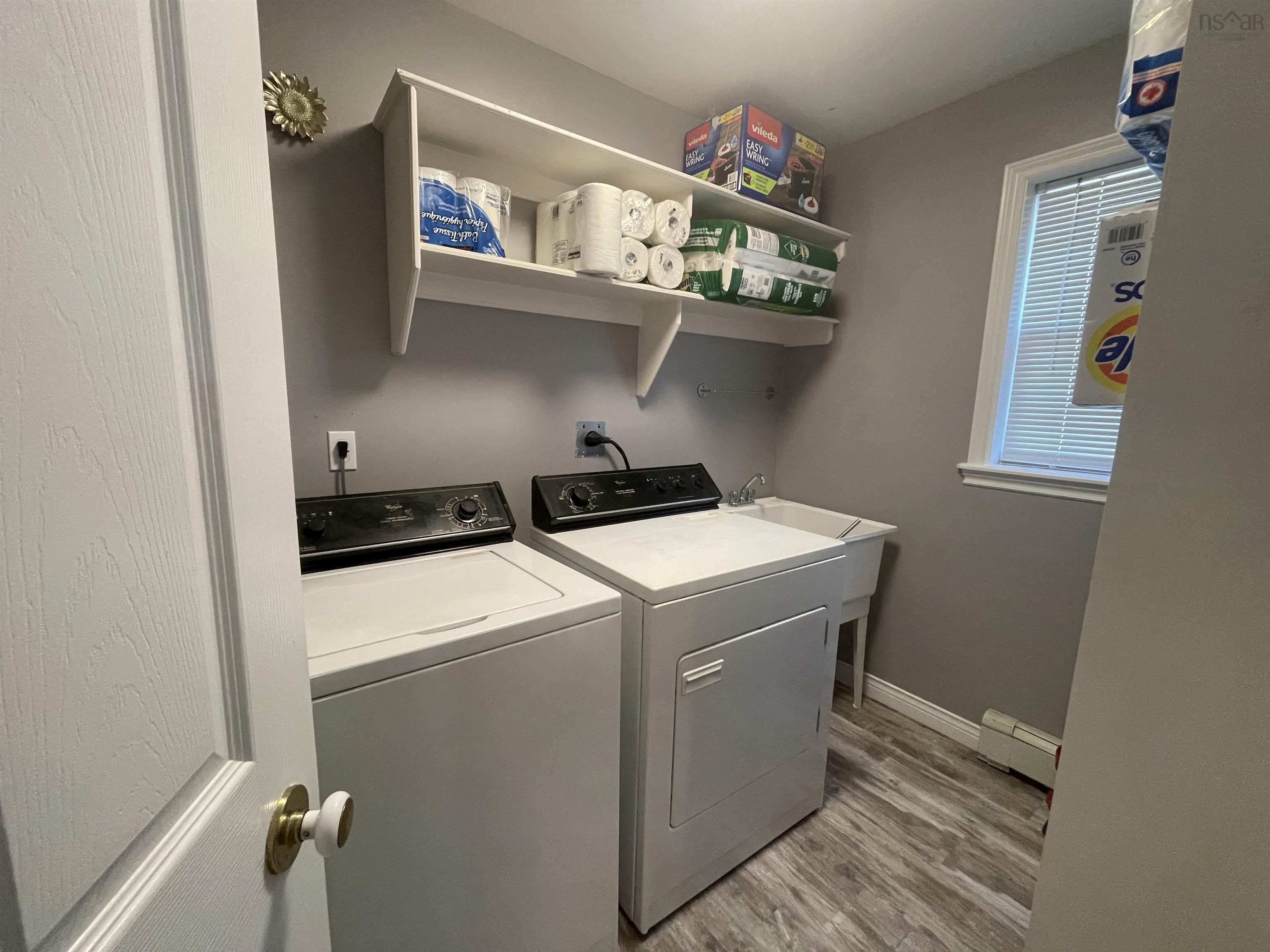 $799,000.00: 1 Lancaster Drive, Halifax