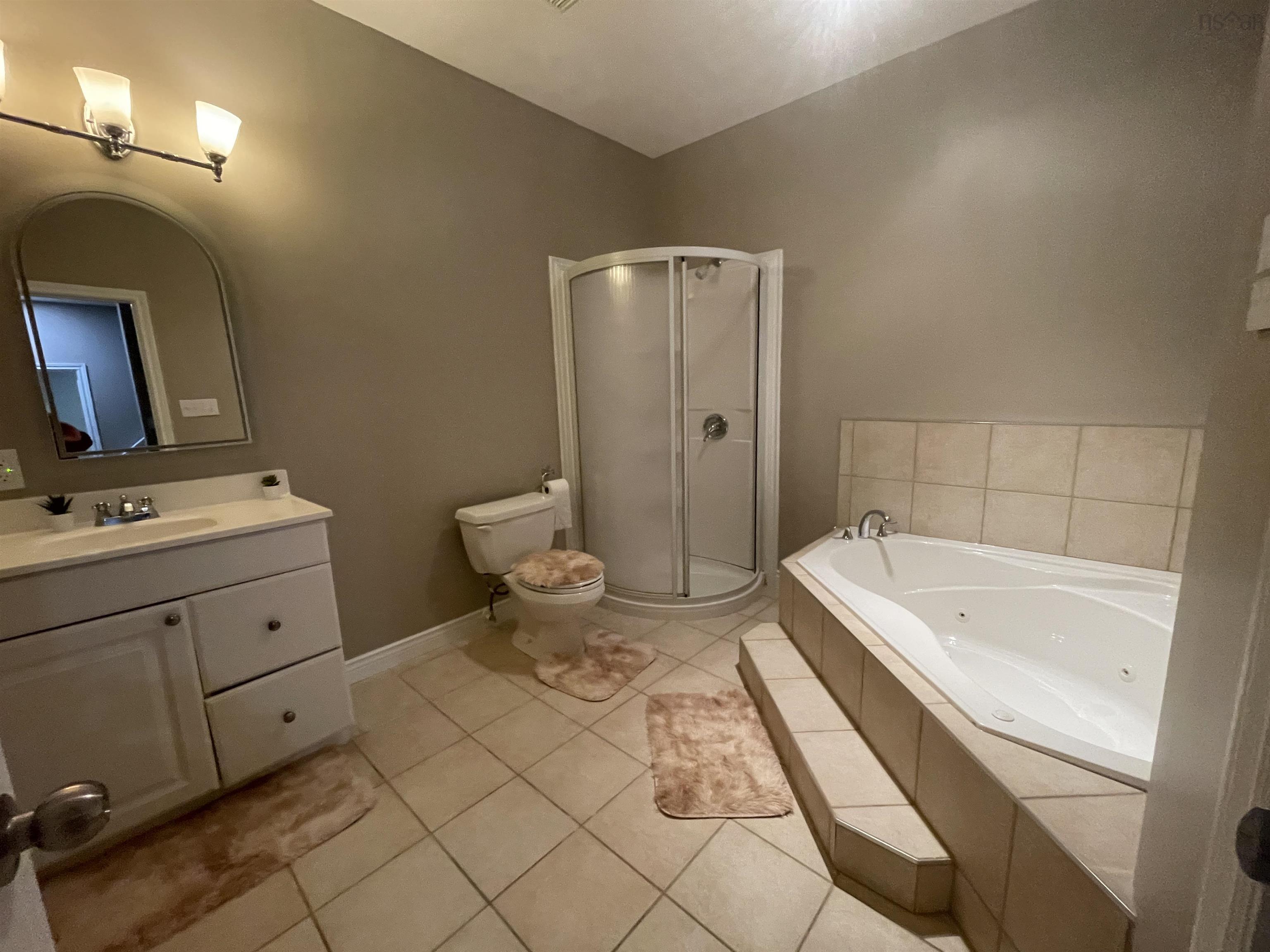 $799,000.00: 1 Lancaster Drive, Halifax