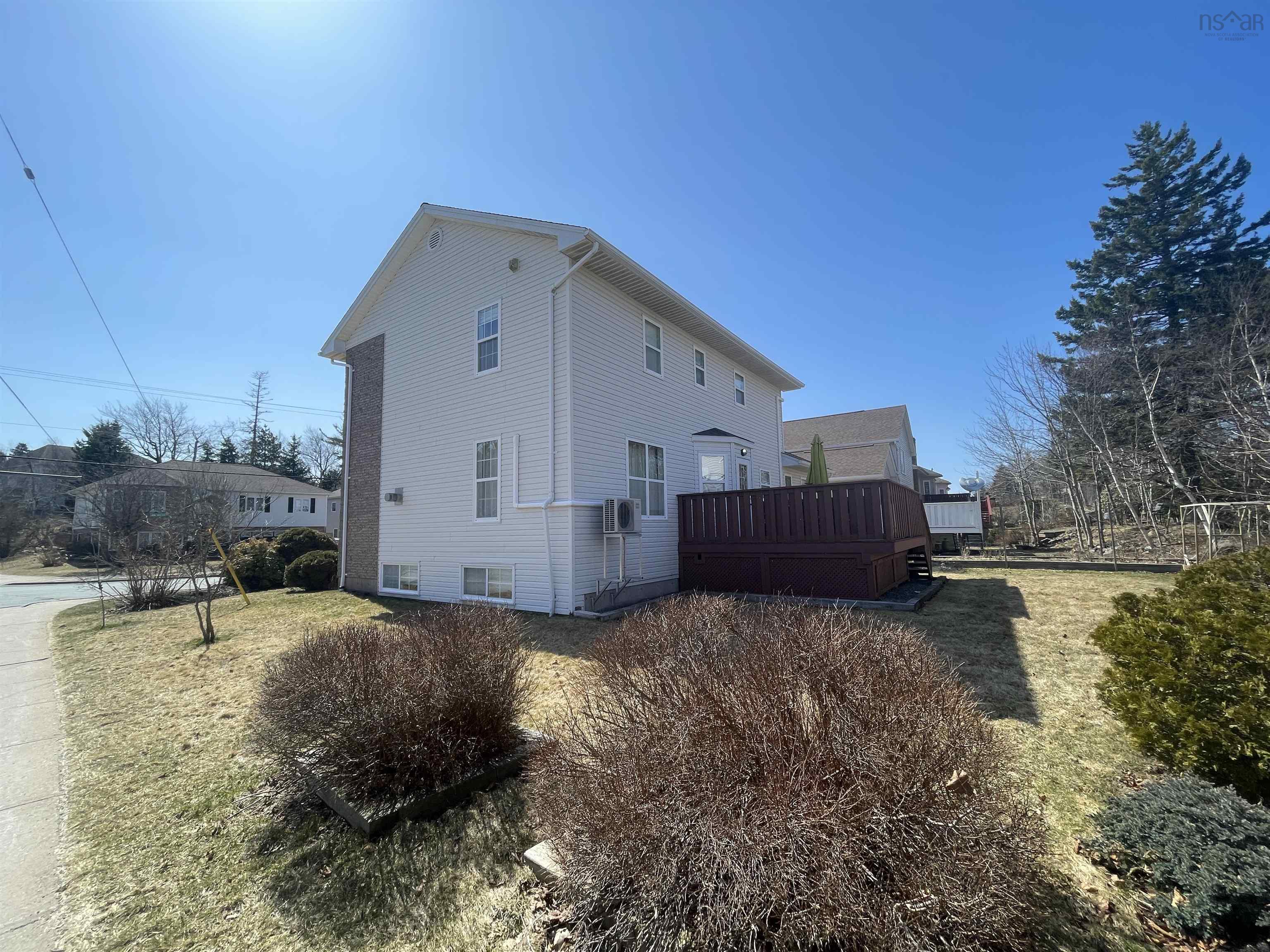 $799,000.00: 1 Lancaster Drive, Halifax