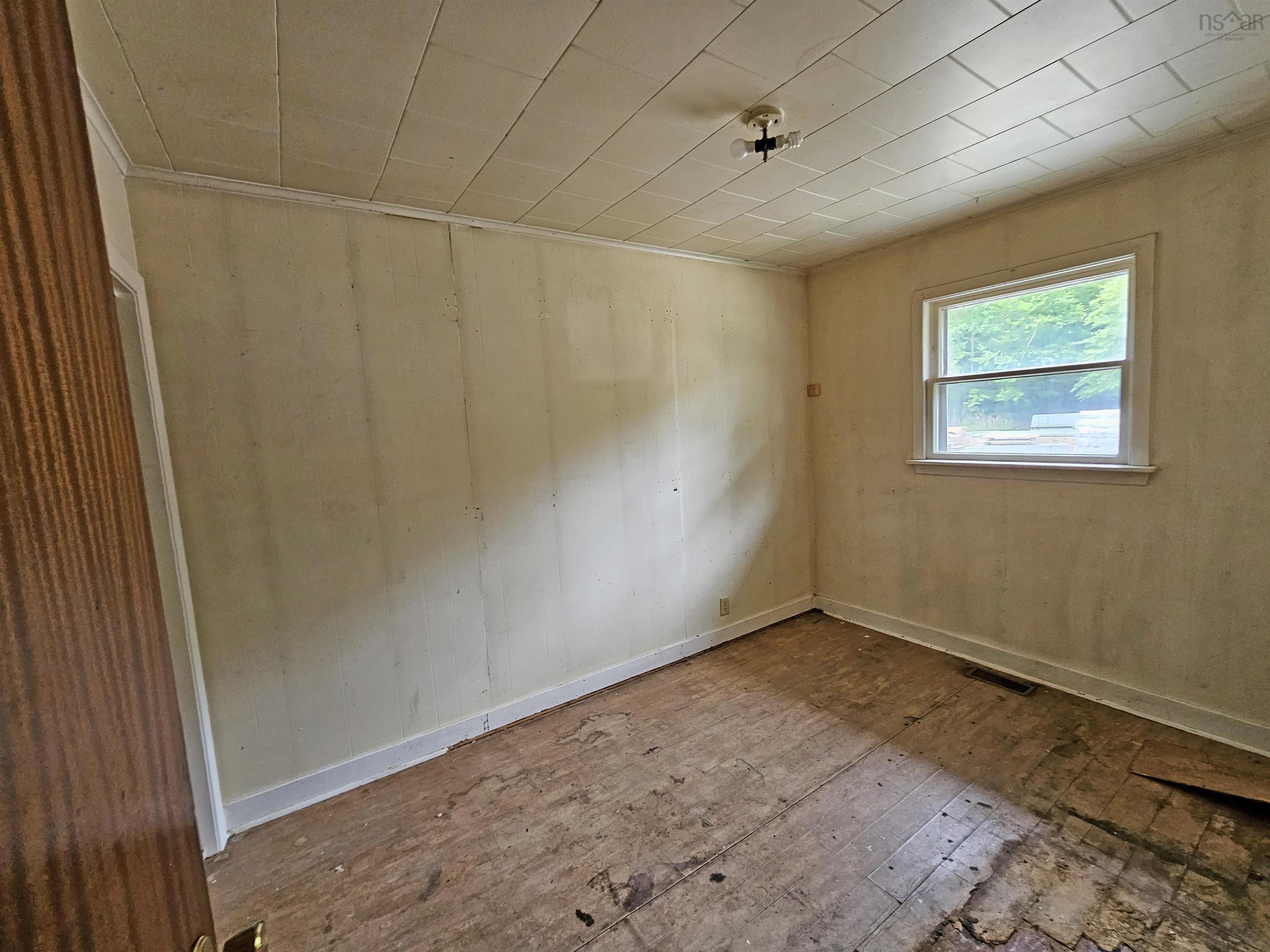 $229,000.00: 1921 North King Street, Lower Branch