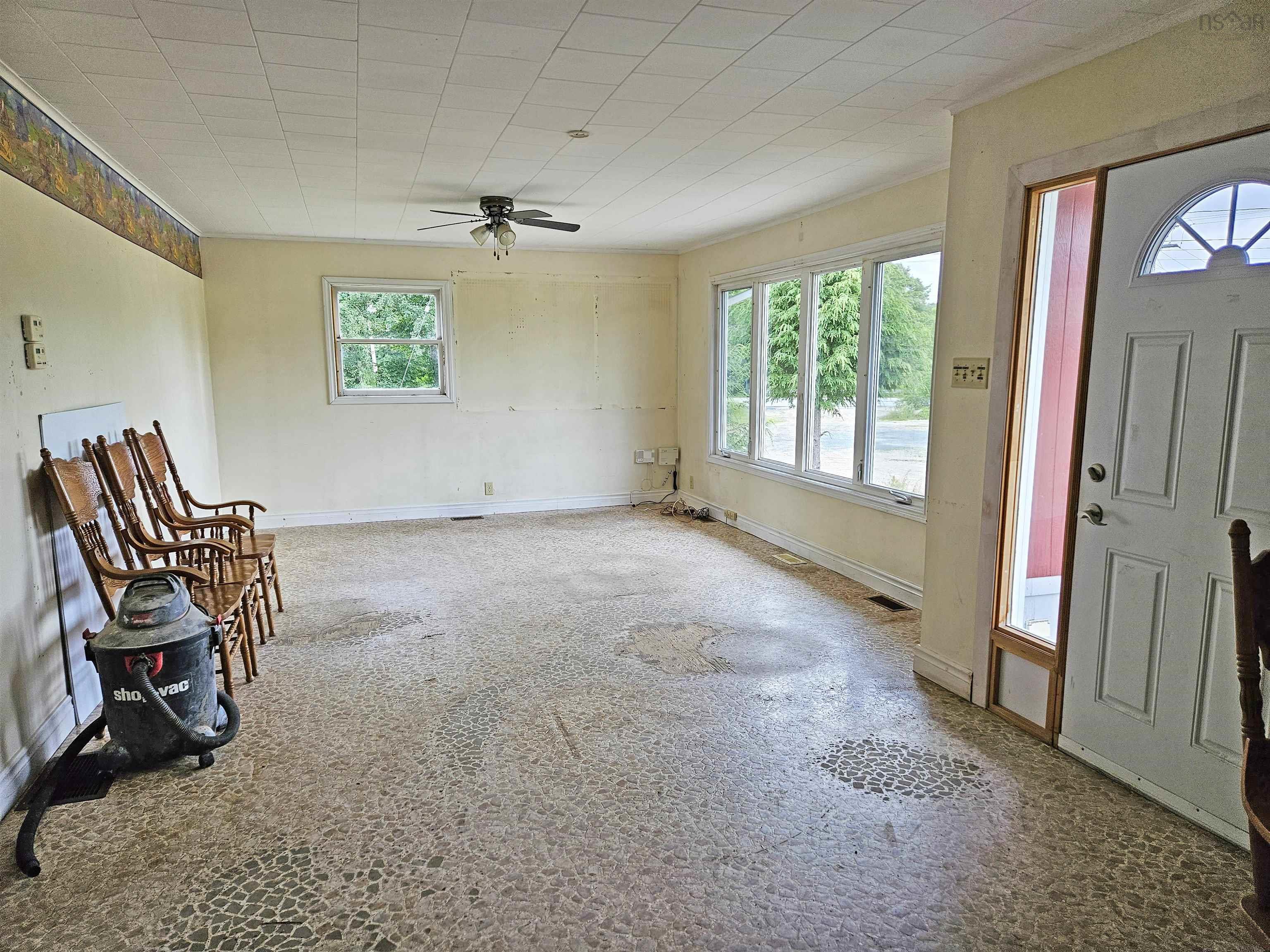 $229,000.00: 1921 North King Street, Lower Branch