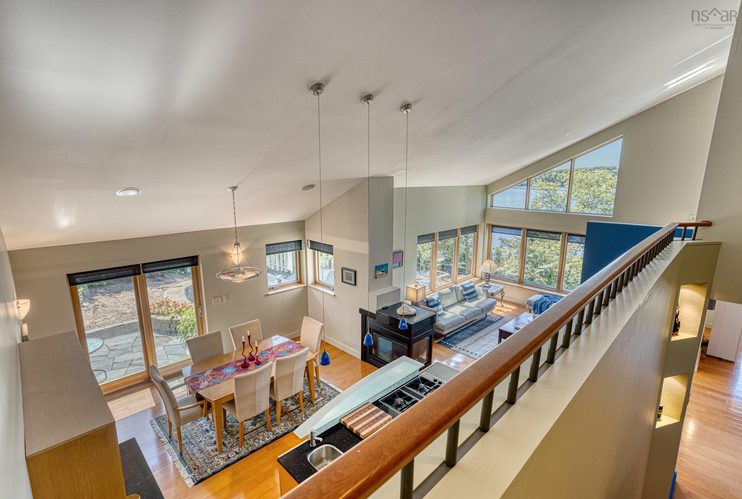 $1,350,000.00: 49 Fairway Grove, Dartmouth