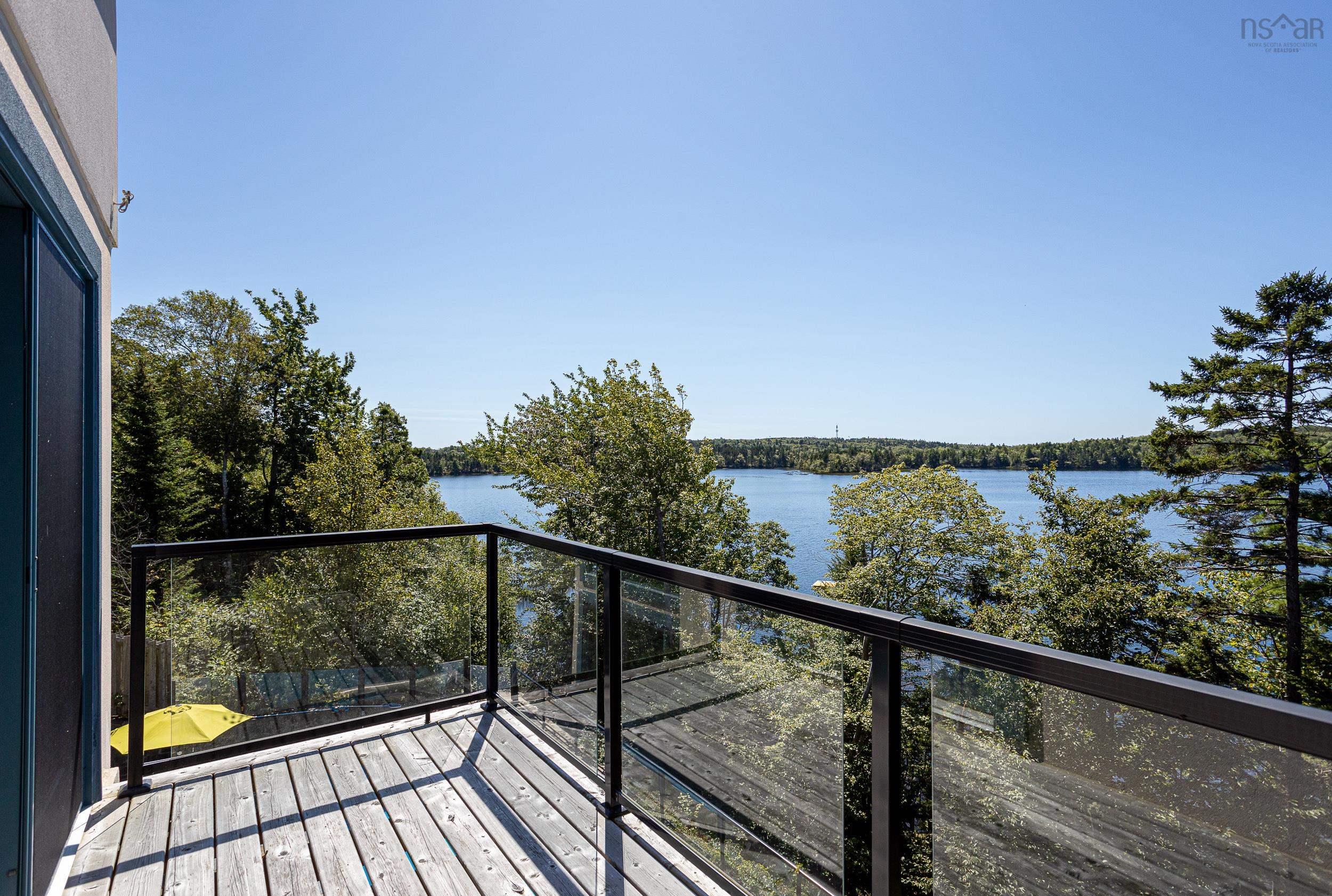 $1,350,000.00: 49 Fairway Grove, Dartmouth