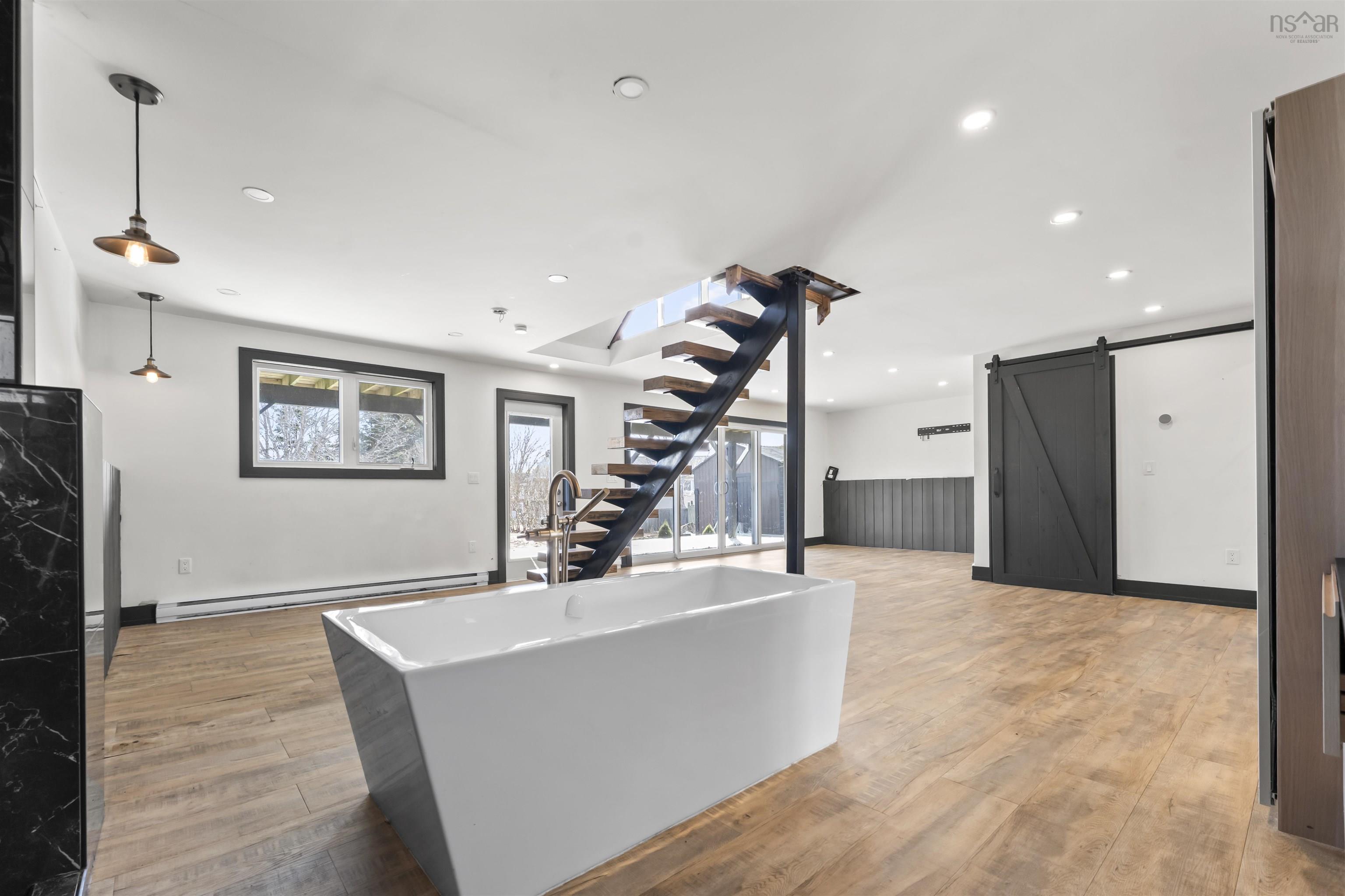 $449,900.00: 26 Winston Drive, Herring Cove