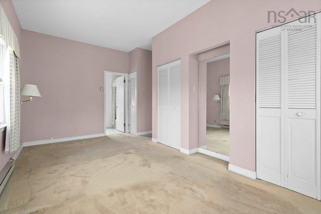 $899,900.00: 12 Rosemount Avenue, Halifax