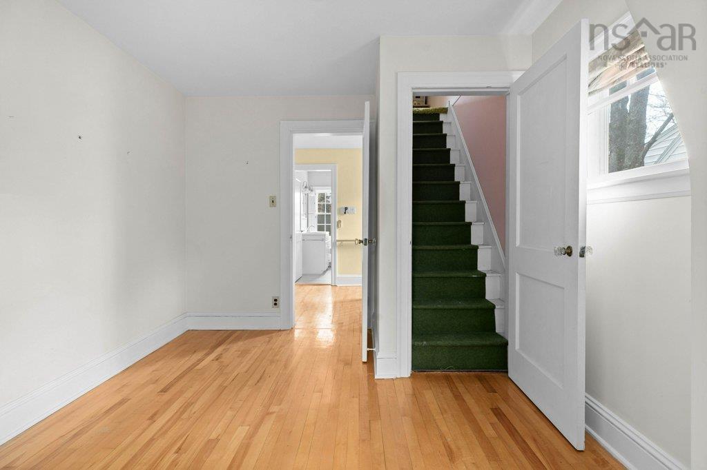 $899,900.00: 12 Rosemount Avenue, Halifax