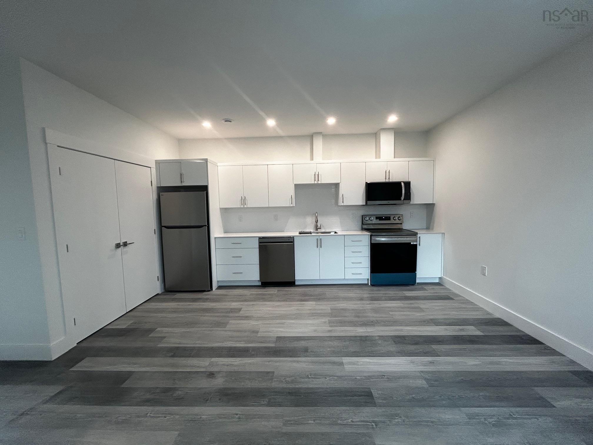 $599,900.00: 104A 9B Penny Avenue, Halifax Regional Municipality