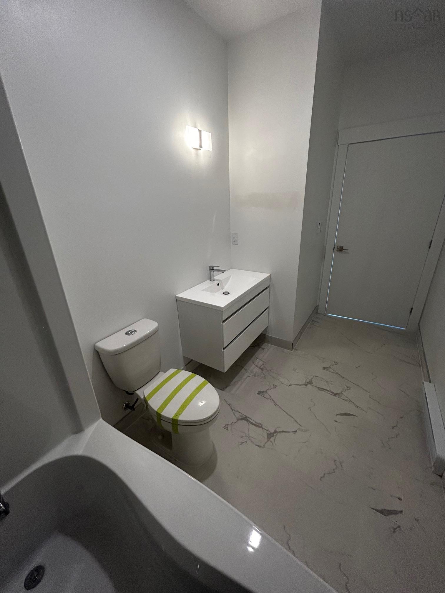 $599,900.00: 104A 9B Penny Avenue, Halifax Regional Municipality