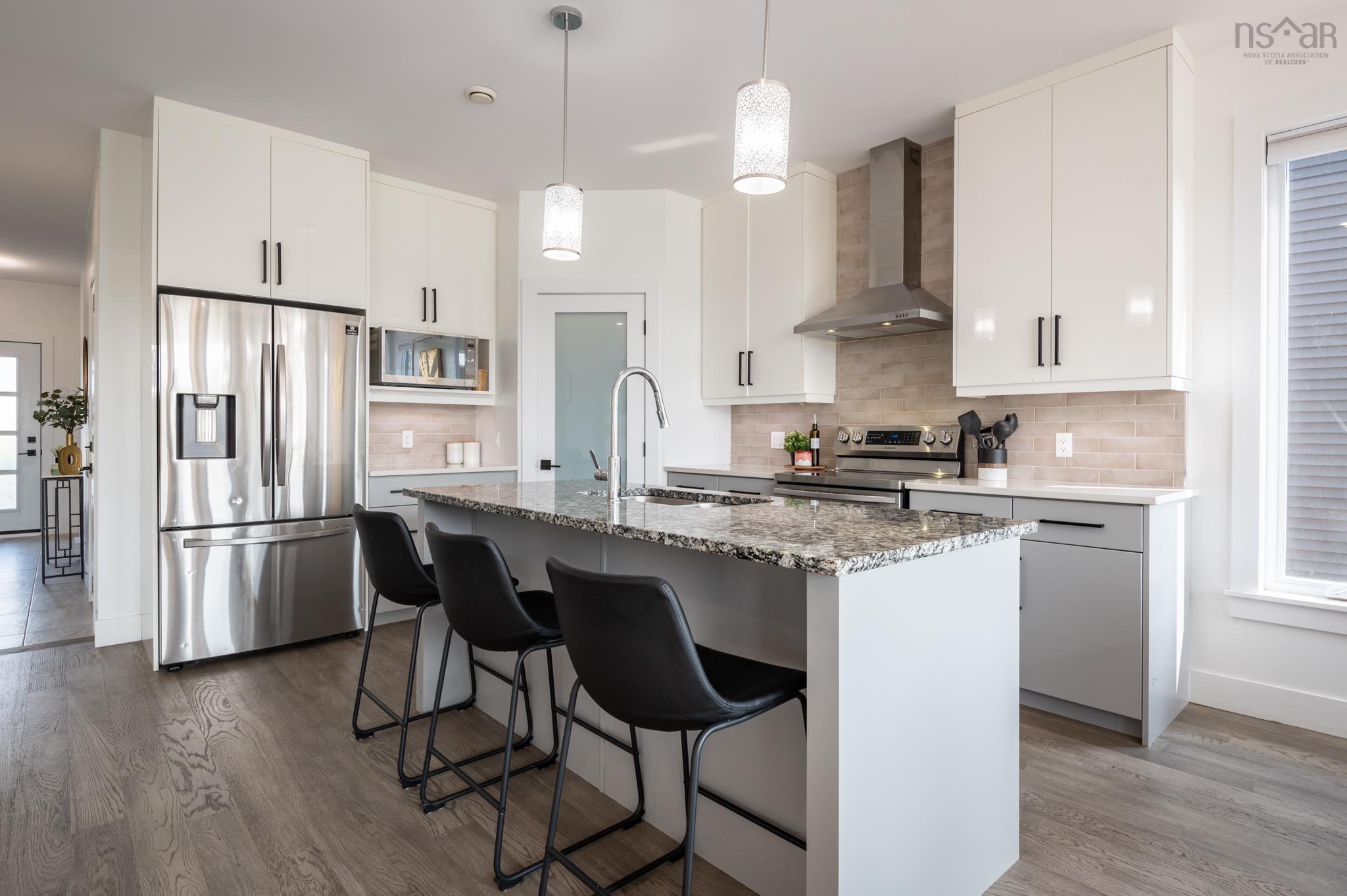 $699,900.00: 25 Grenoble Court, Halifax