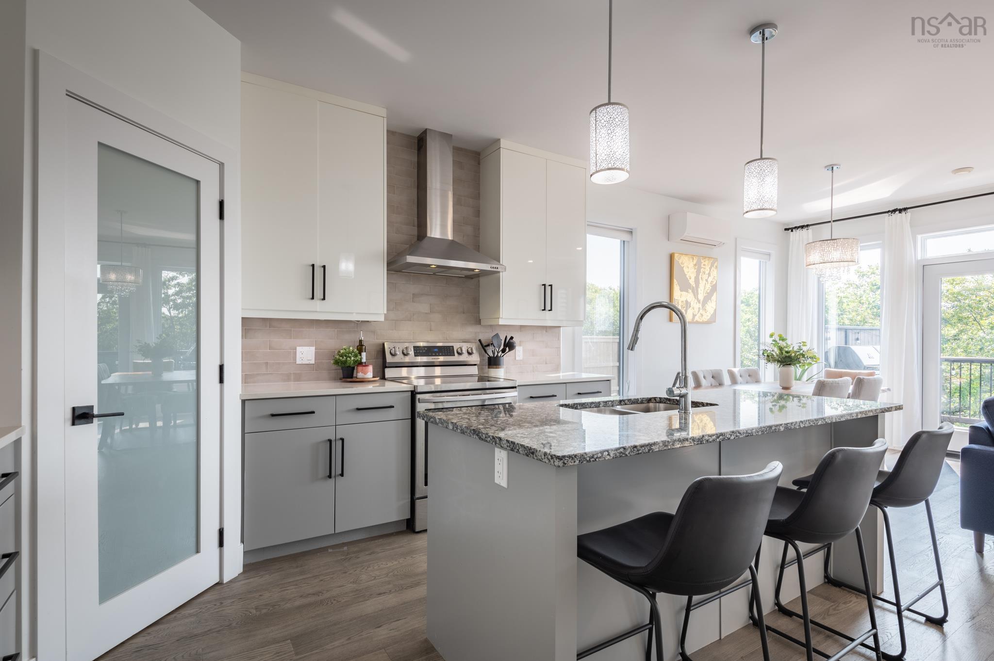 $699,900.00: 25 Grenoble Court, Halifax