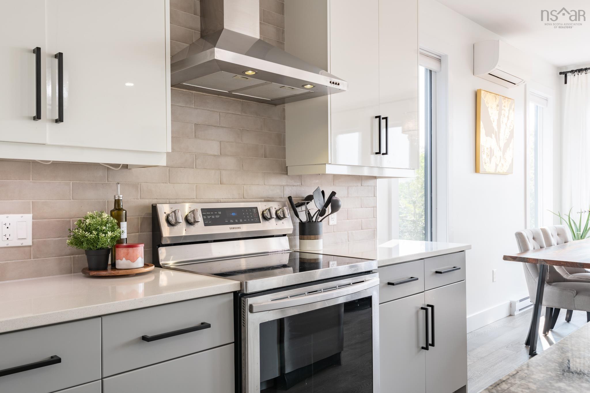 $699,900.00: 25 Grenoble Court, Halifax