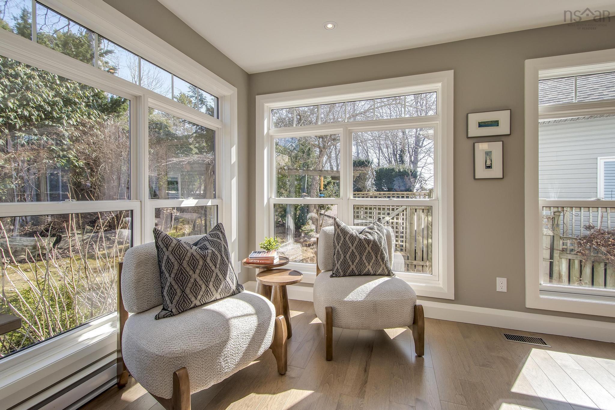$1,350,000.00: 28 Lake Charles Drive, Dartmouth