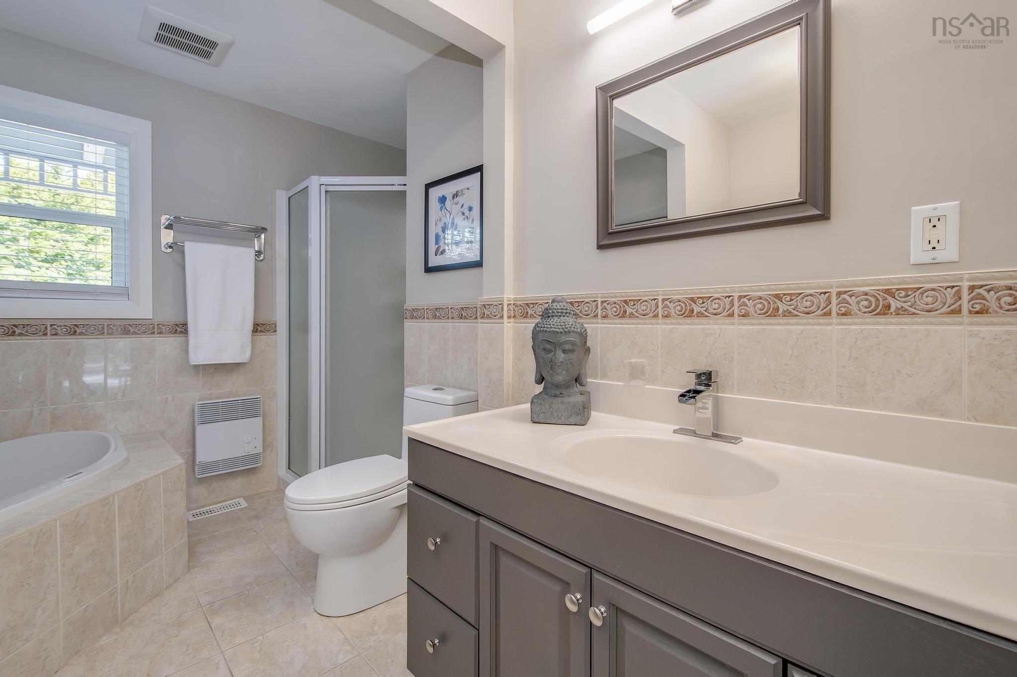$1,350,000.00: 28 Lake Charles Drive, Dartmouth