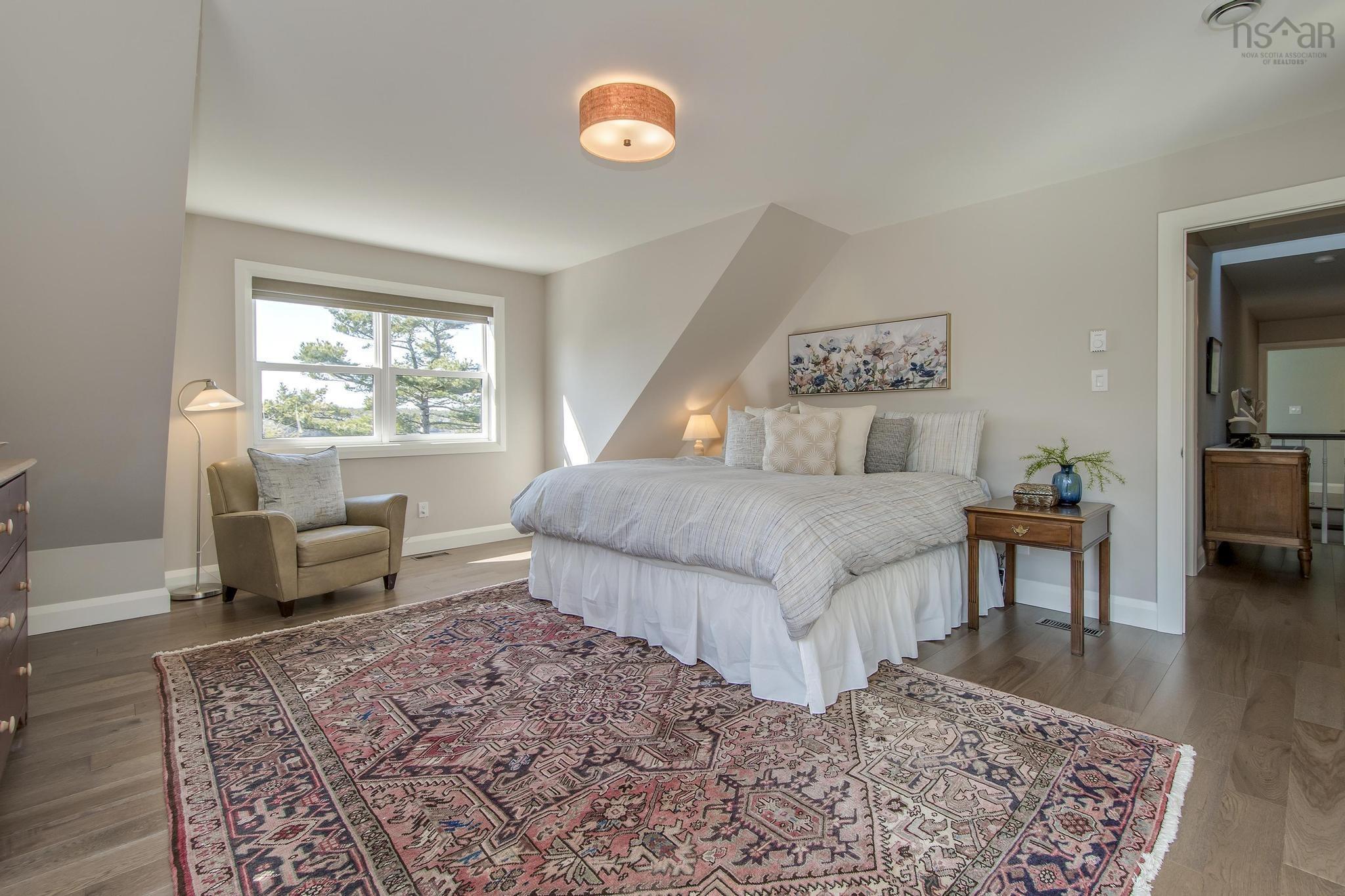 $1,350,000.00: 28 Lake Charles Drive, Dartmouth