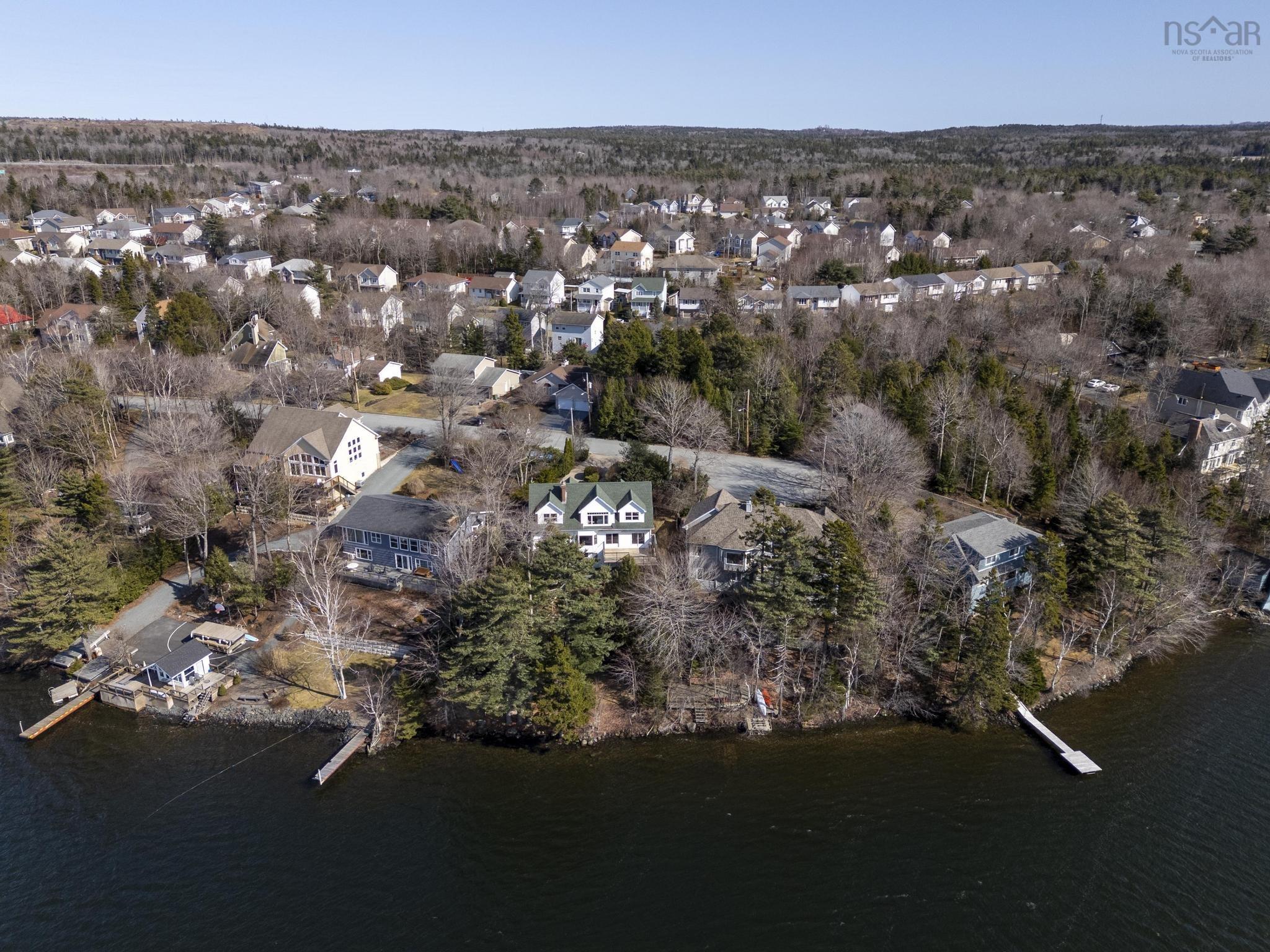 $1,350,000.00: 28 Lake Charles Drive, Dartmouth
