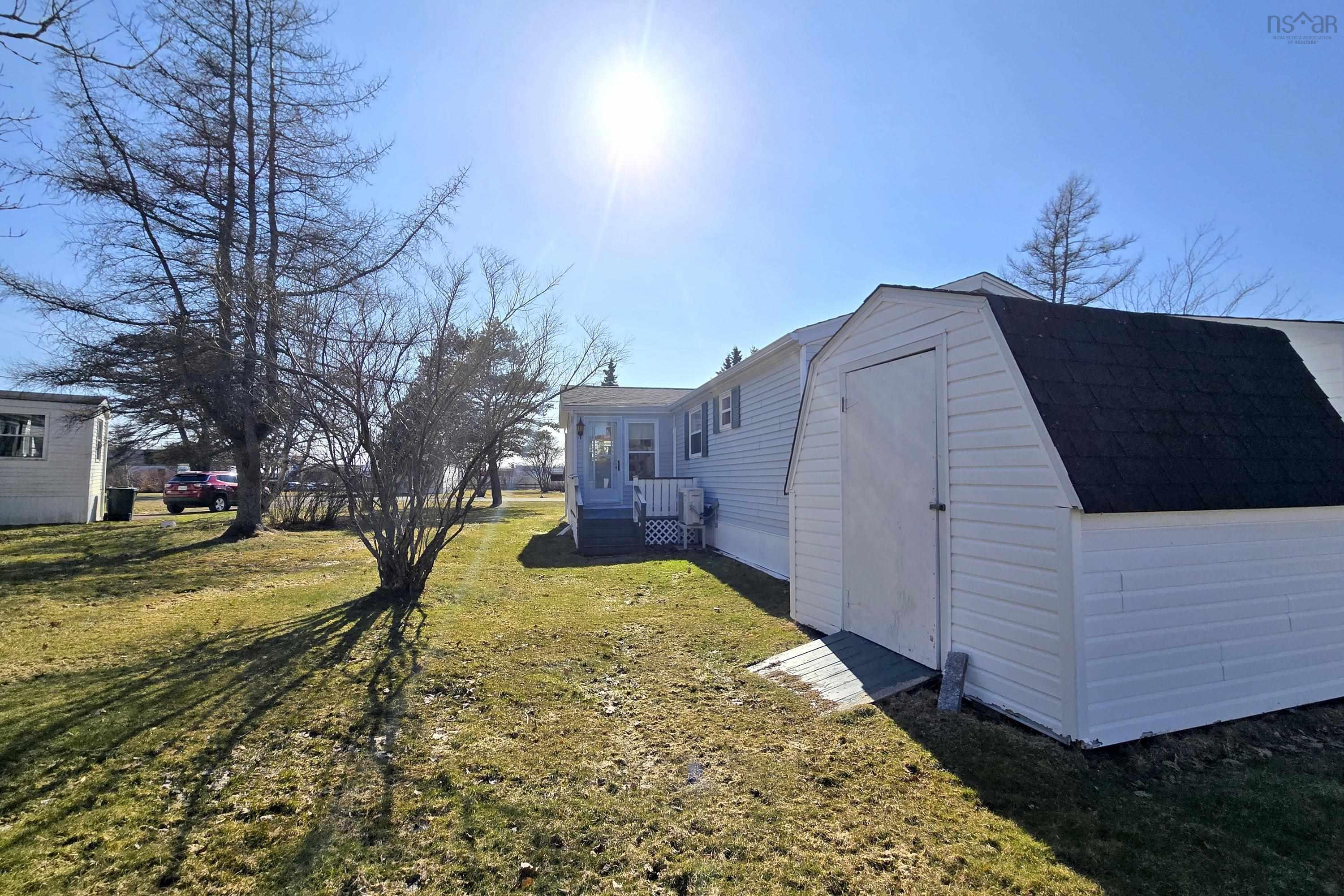 $174,900.00: 2 Lorne Crescent, Amherst