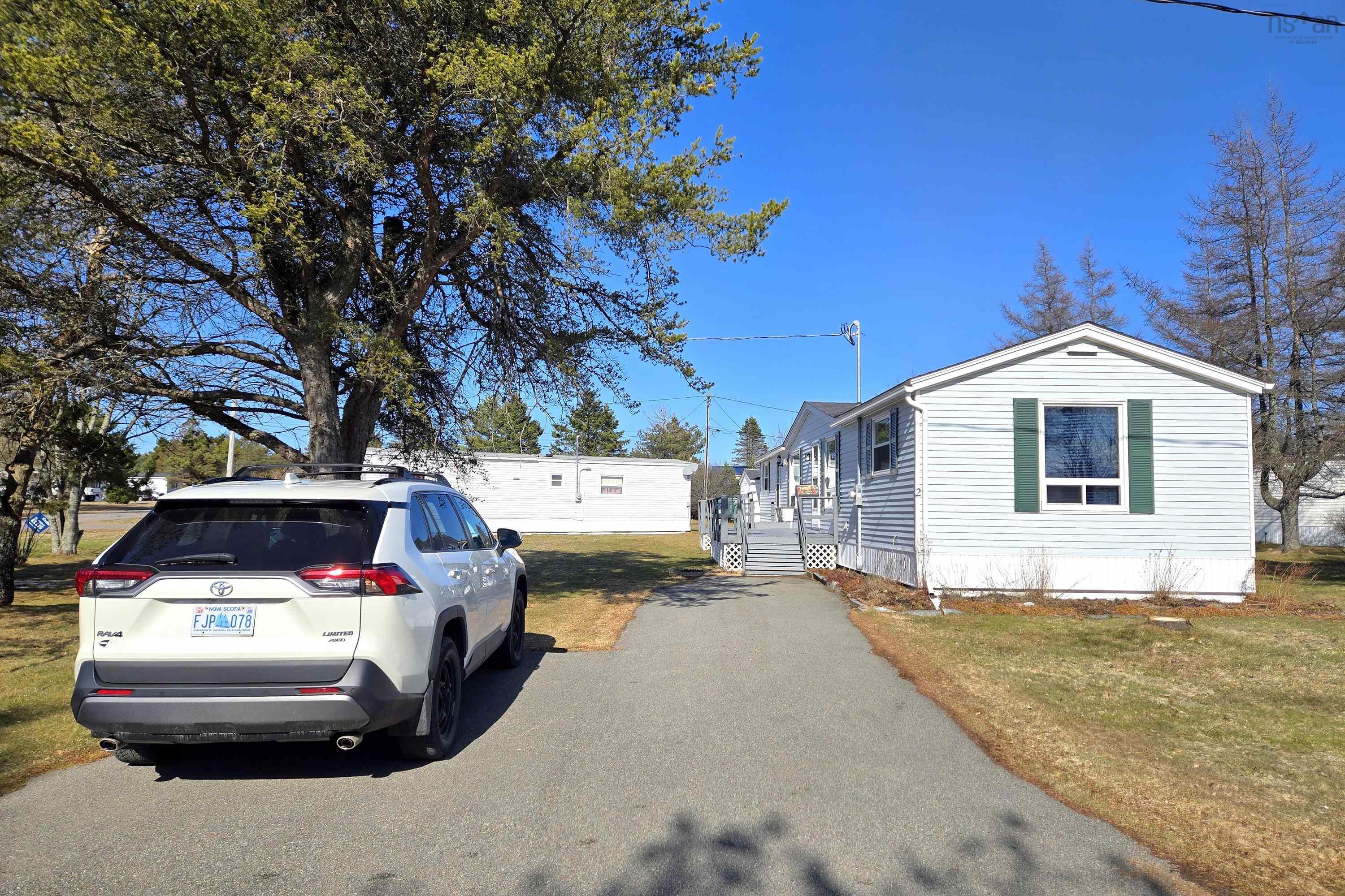 $174,900.00: 2 Lorne Crescent, Amherst
