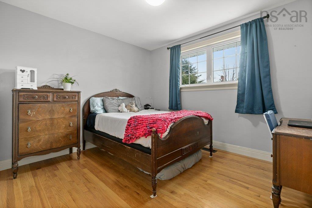 $659,000.00: 7 Kimberley Crescent, Dartmouth