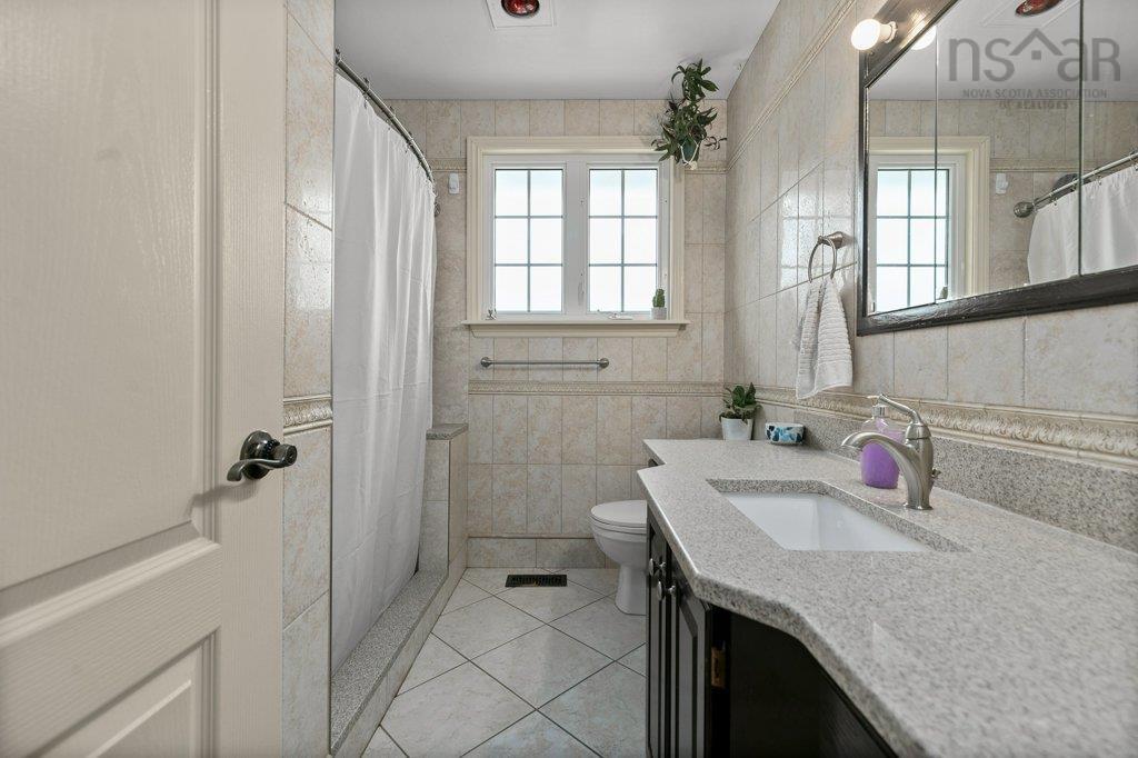 $659,000.00: 7 Kimberley Crescent, Dartmouth