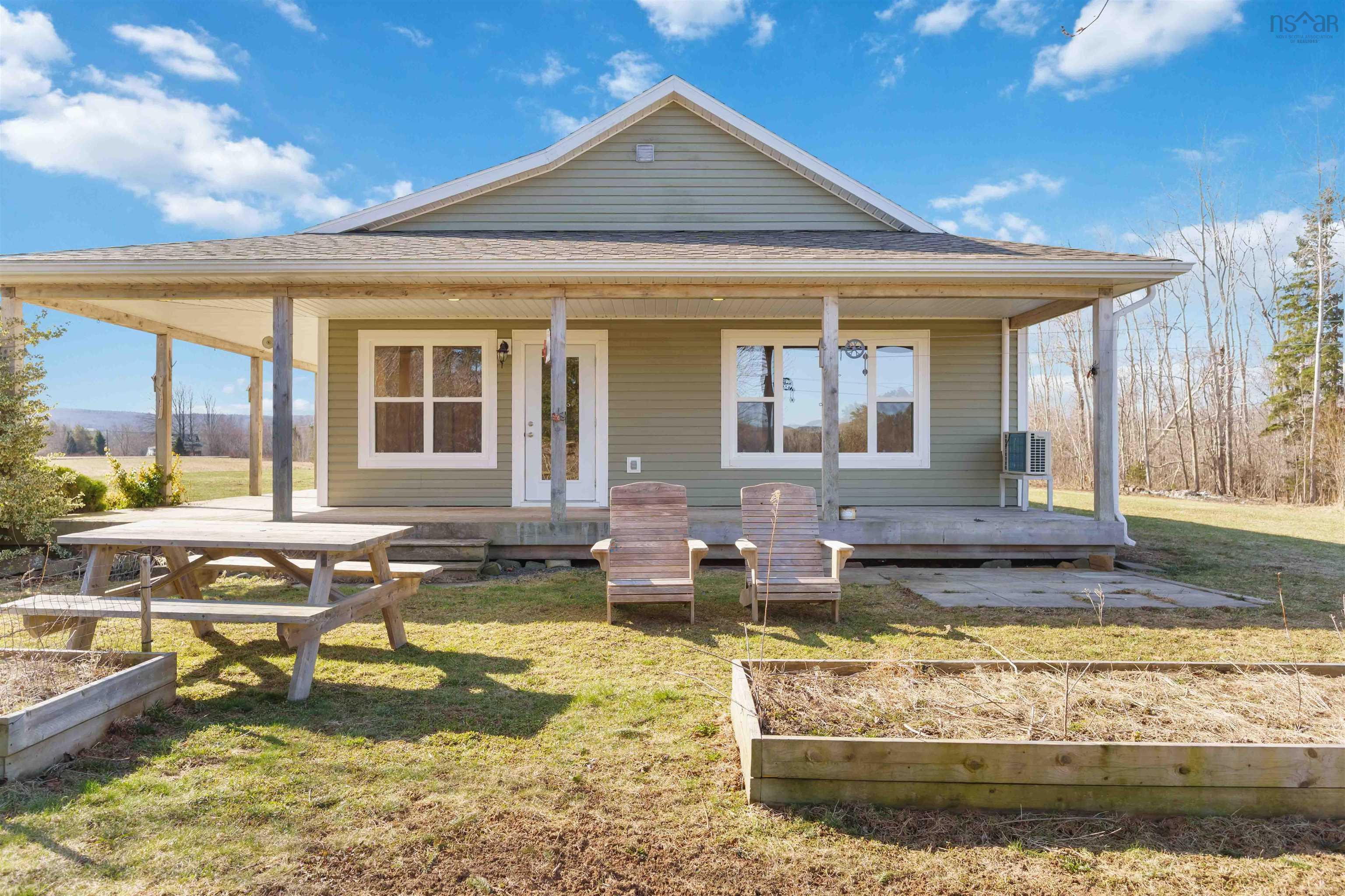 $459,900.00: 11679 Highway 1, Brickton