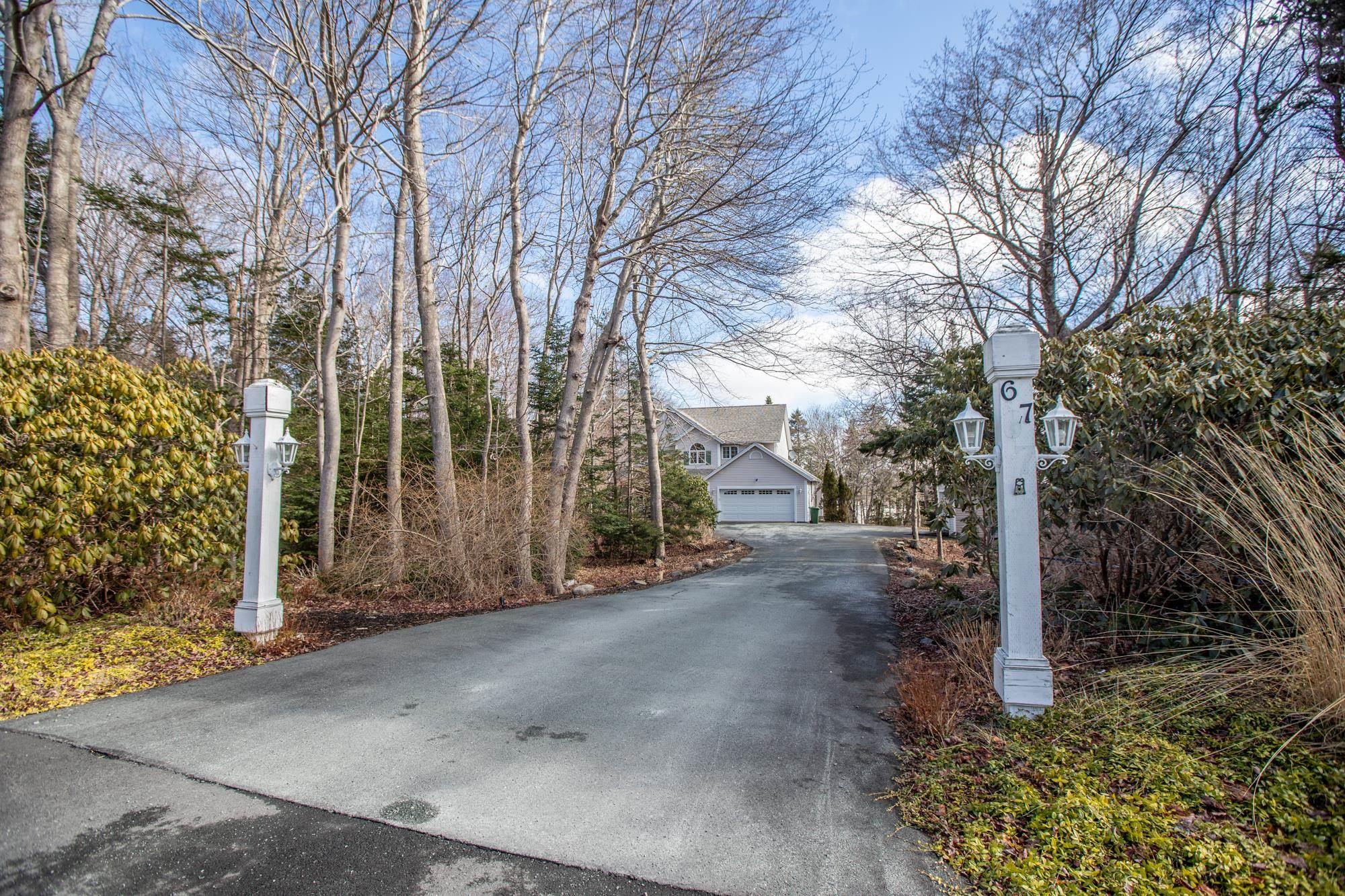 $879,000.00: 67 Blue Forest Lane, Hammonds Plains
