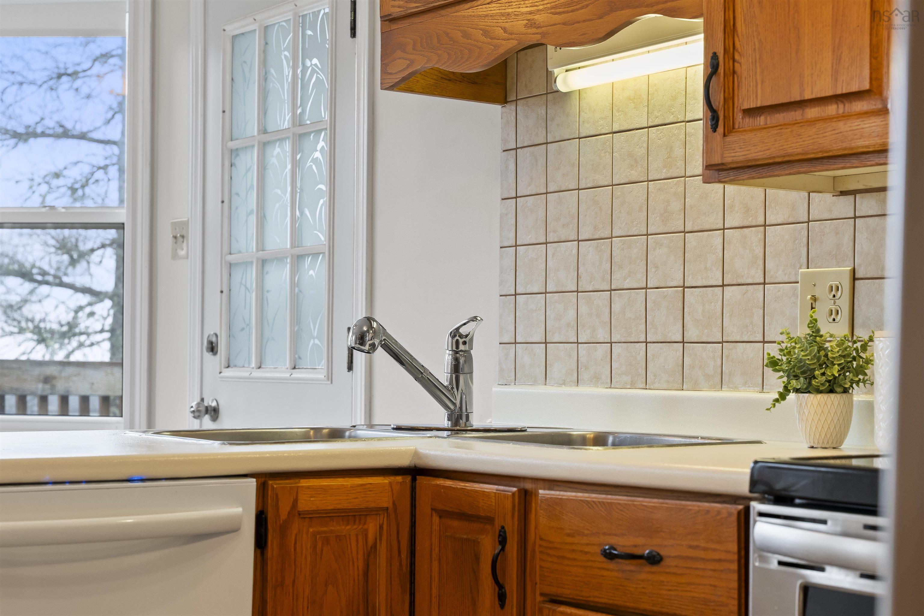$529,900.00: 58 Willowdale Drive, Dartmouth