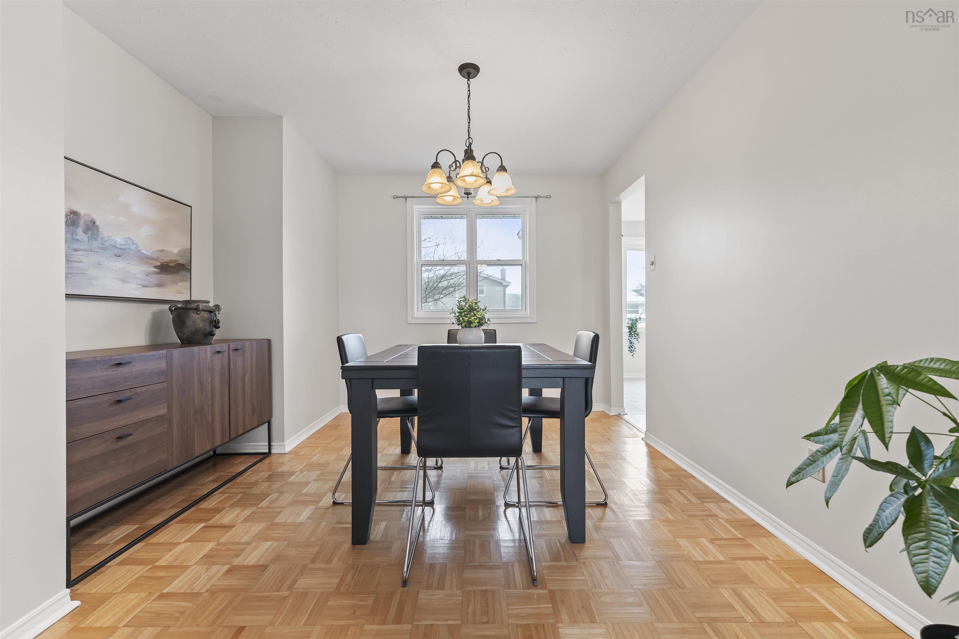 $529,900.00: 58 Willowdale Drive, Dartmouth
