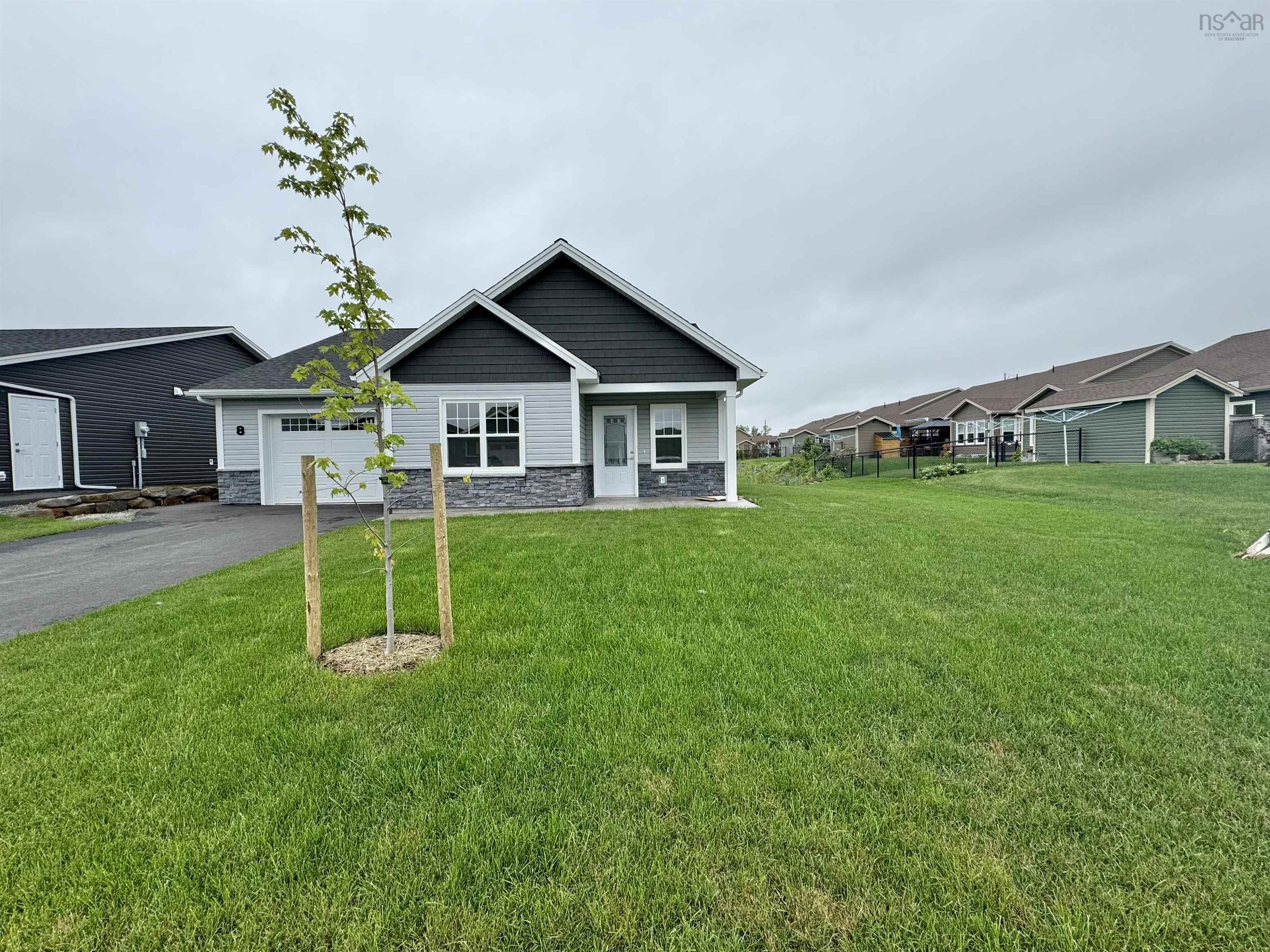 $640,000.00: 8 Elizabeth Avenue, Garlands Crossing