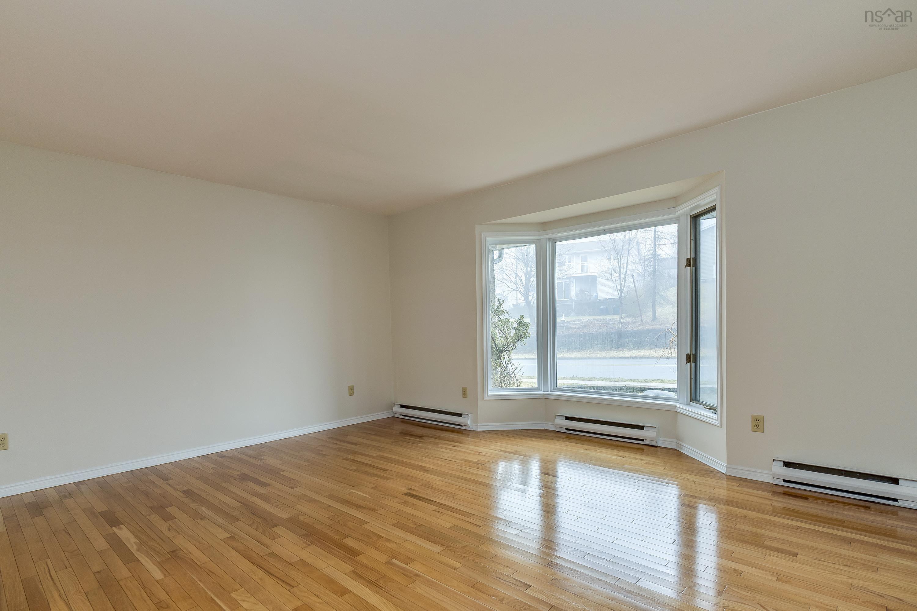 $649,000.00: 5 Dorothea Drive, Dartmouth