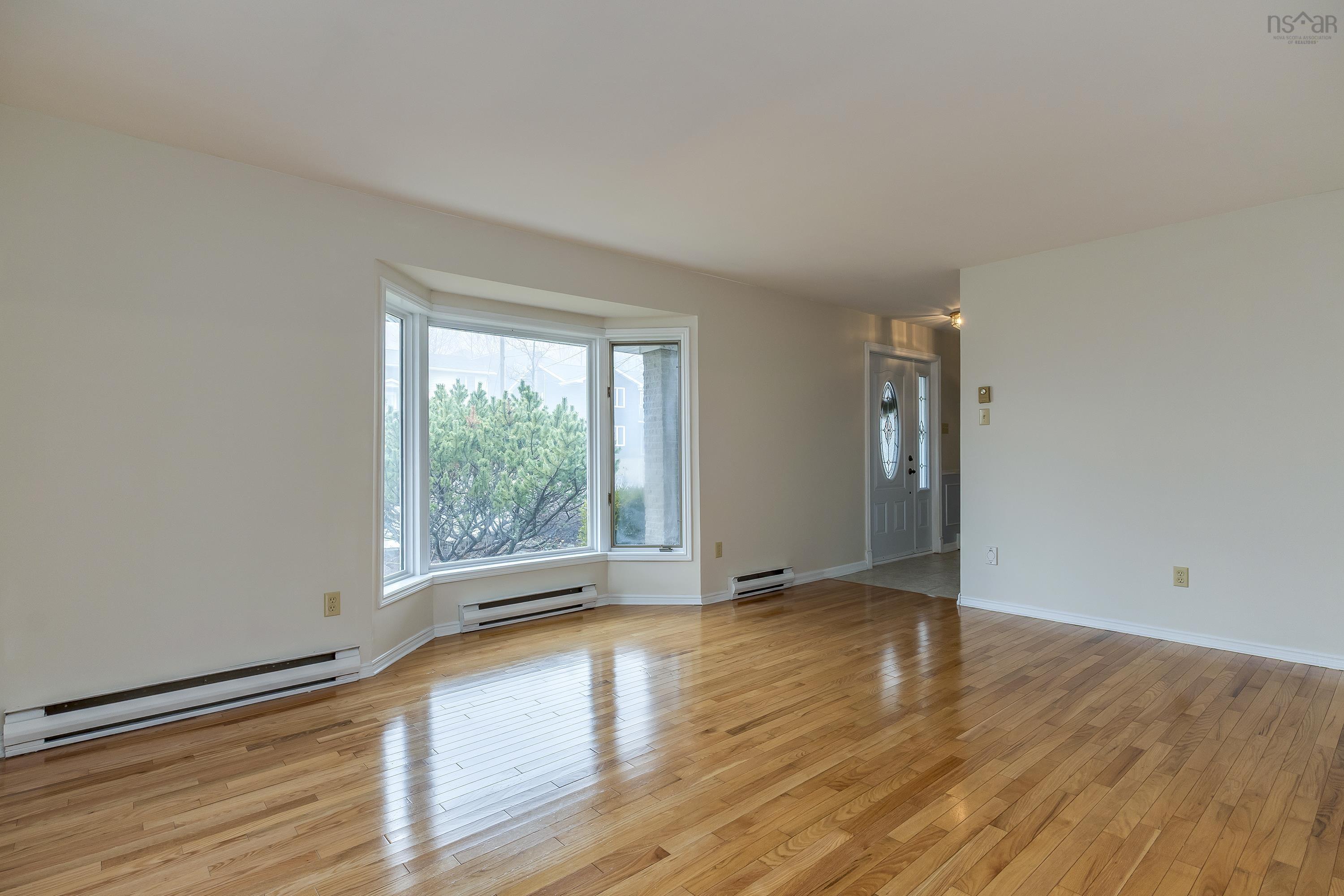 $649,000.00: 5 Dorothea Drive, Dartmouth