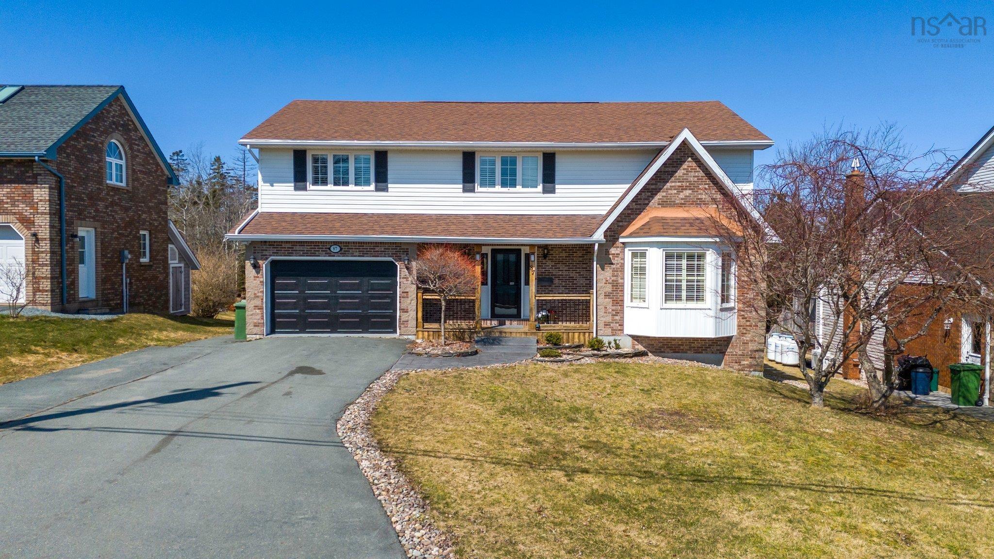 $879,900.00: 87 Castlewood Drive, Dartmouth